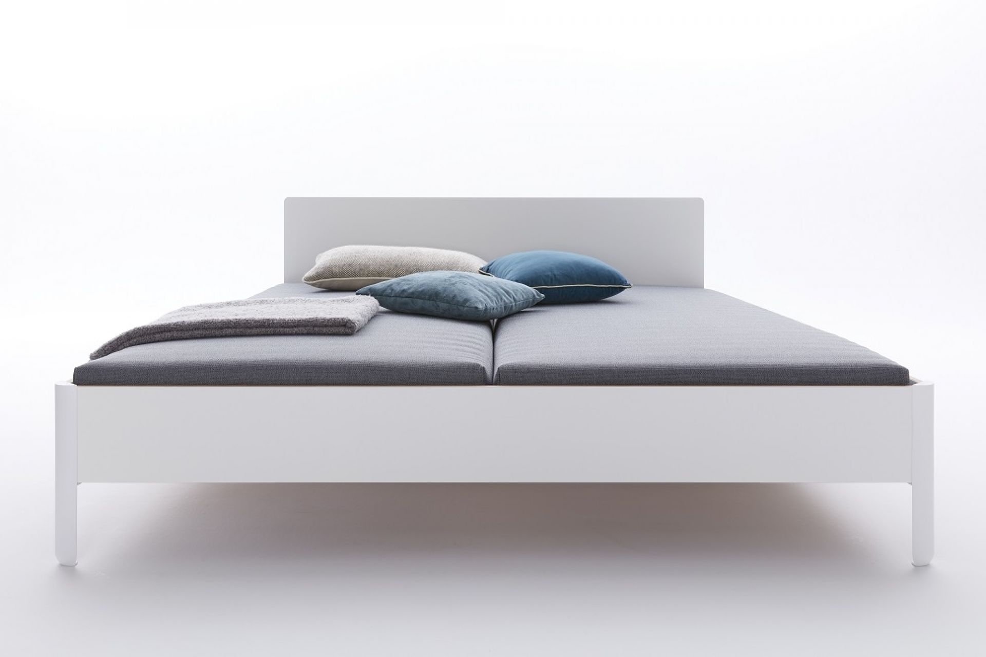 Nait Bed CPL White Müller Möbelwerkstätten