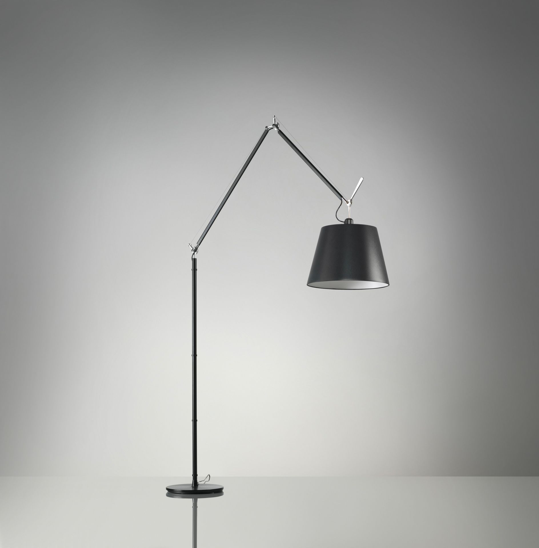 Tolomeo Mega LED Floor lamp Body with dimmer (part 1 of 3) Artemide