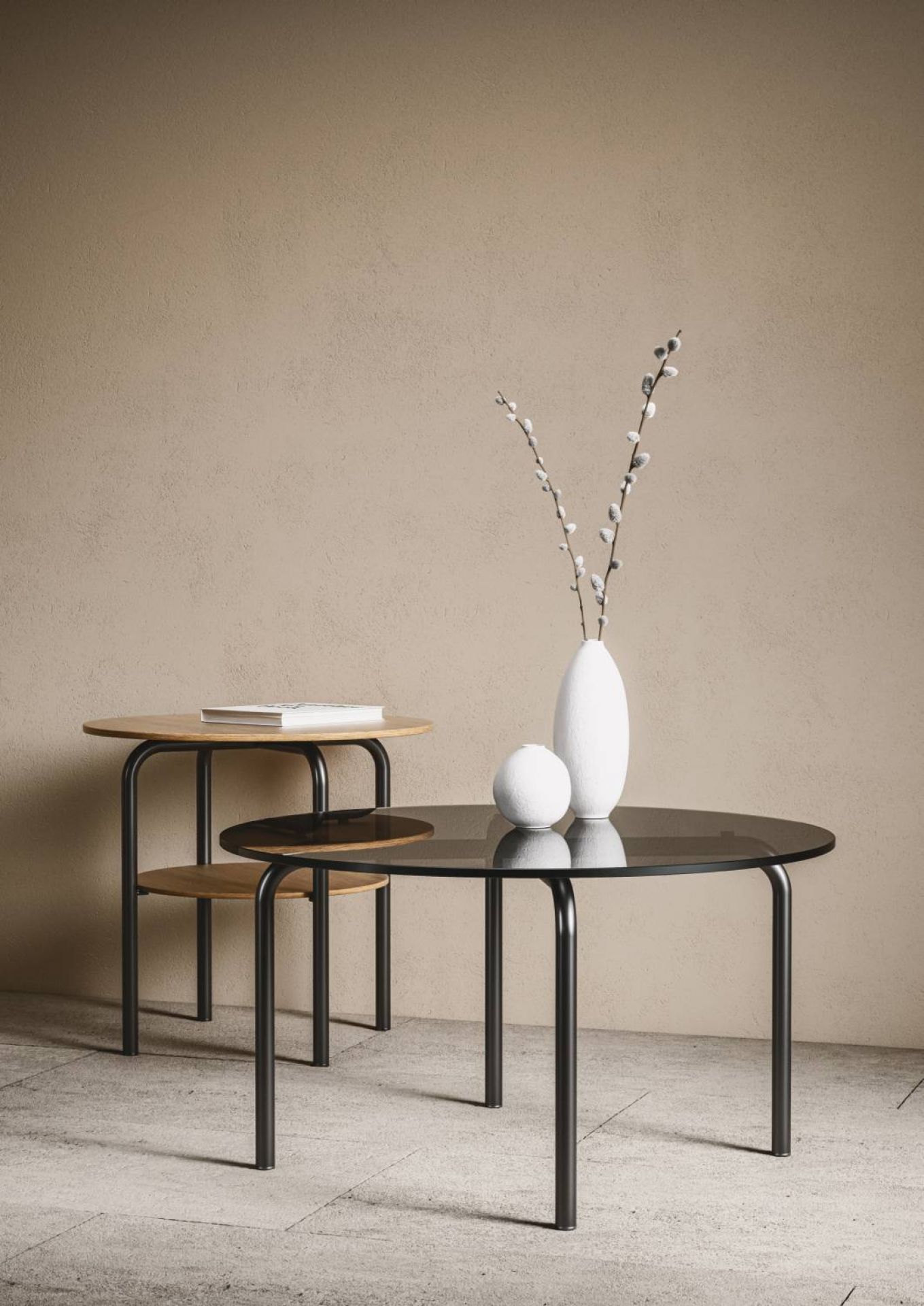 MR 516 / MR516 Coffee table Thonet