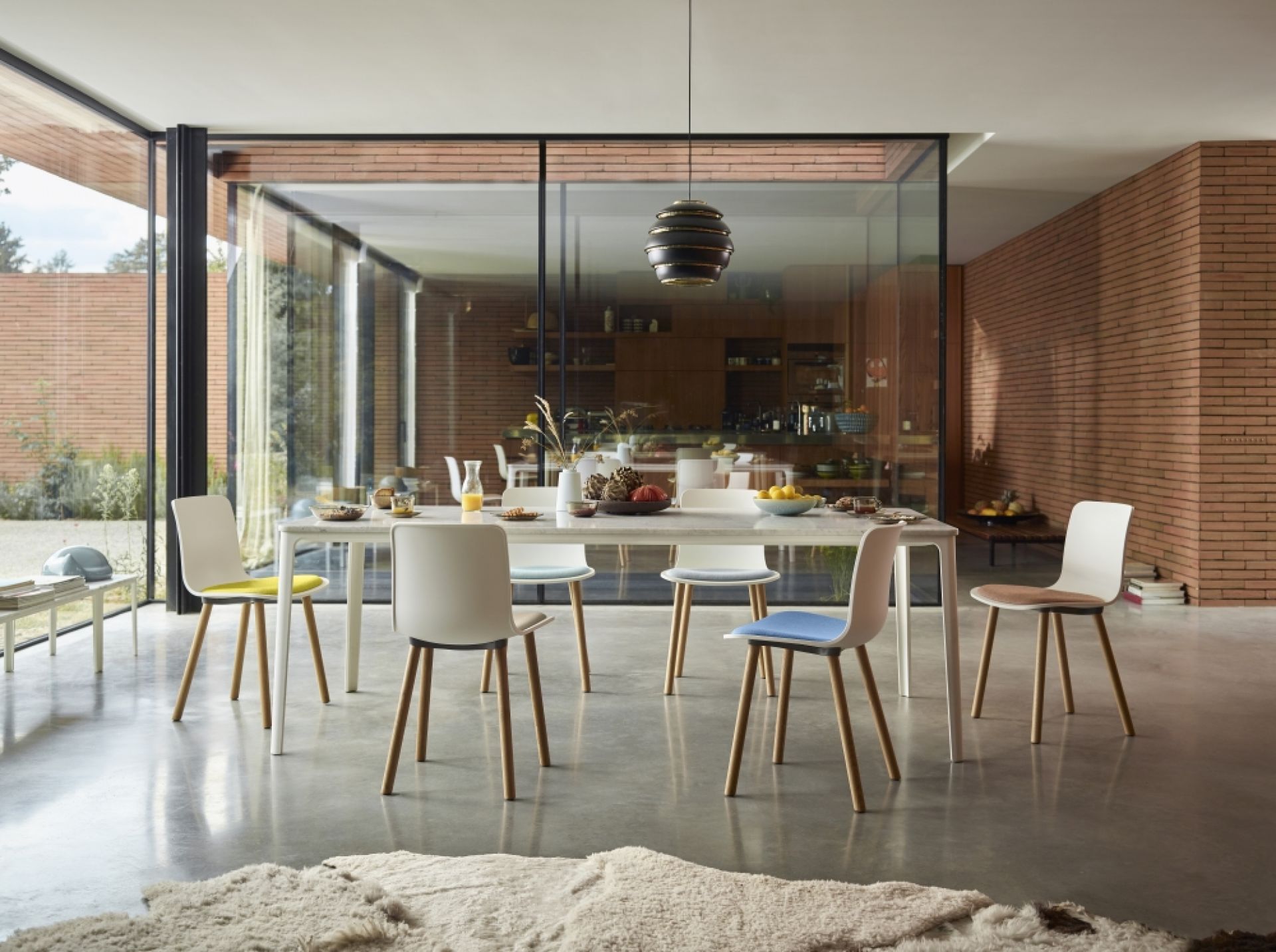 Plate Dining Table Vitra