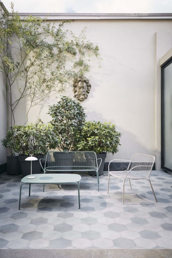 Hiray Outdoor Coffee Table Kartell