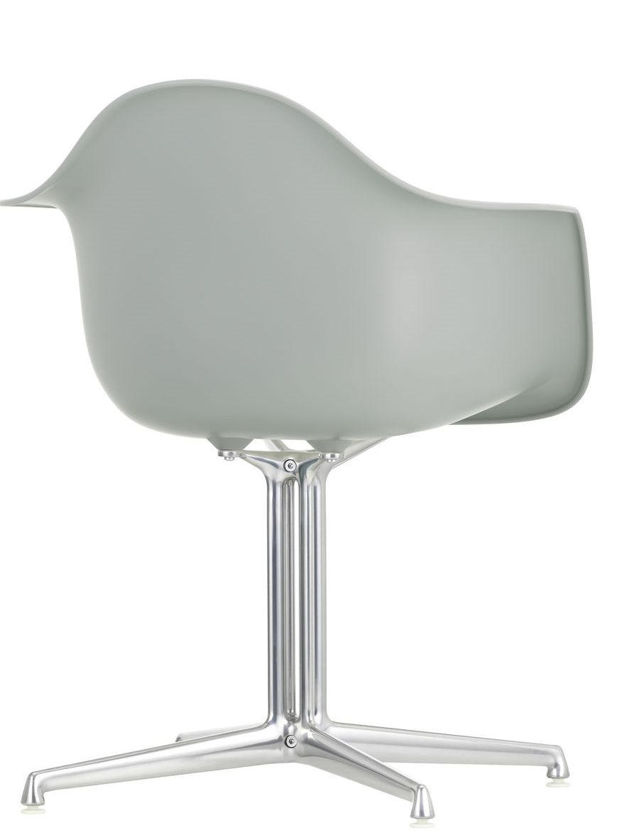 Eames Plastic Arm Chair DAL Chair Vitra
