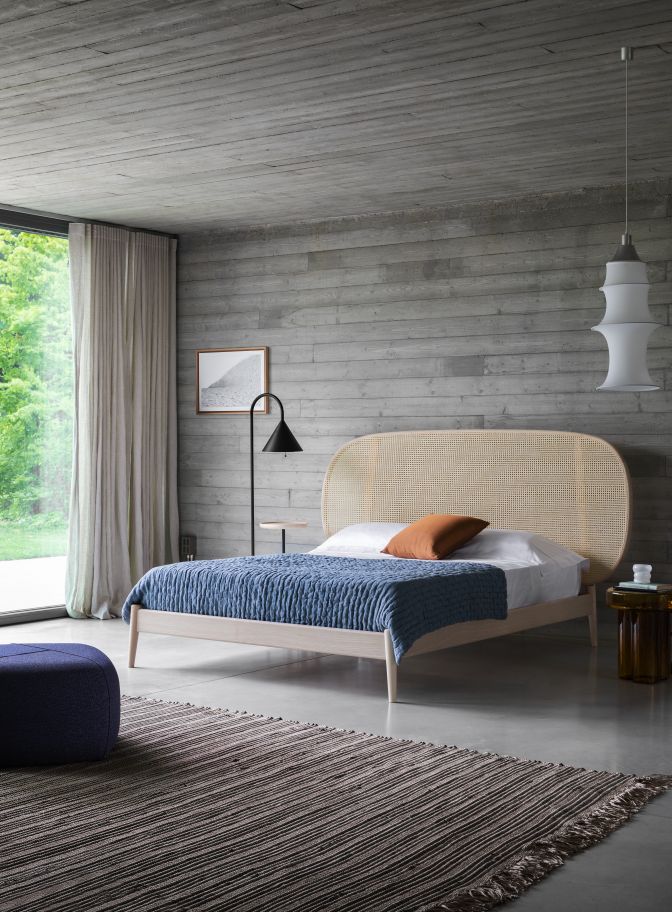 Shiko Vienna Bed Miniforms