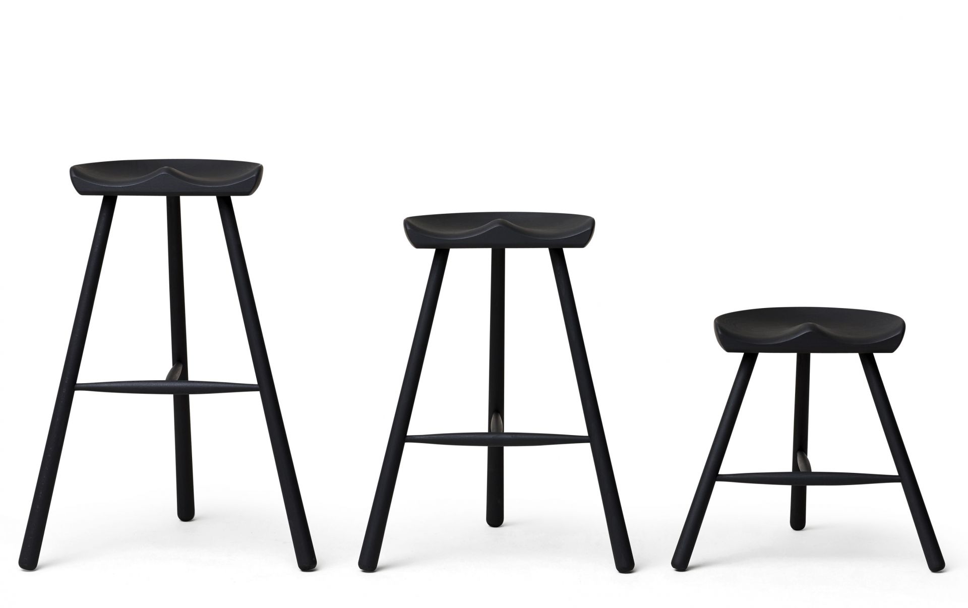 Shoemaker Chair™ No. 68 Beech black stained Form & Refine