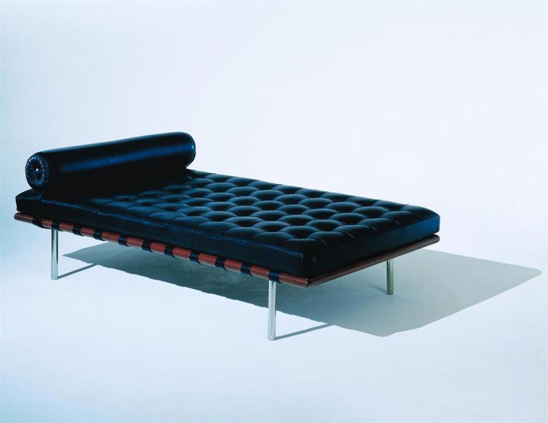 Barcelona daybed Knoll International