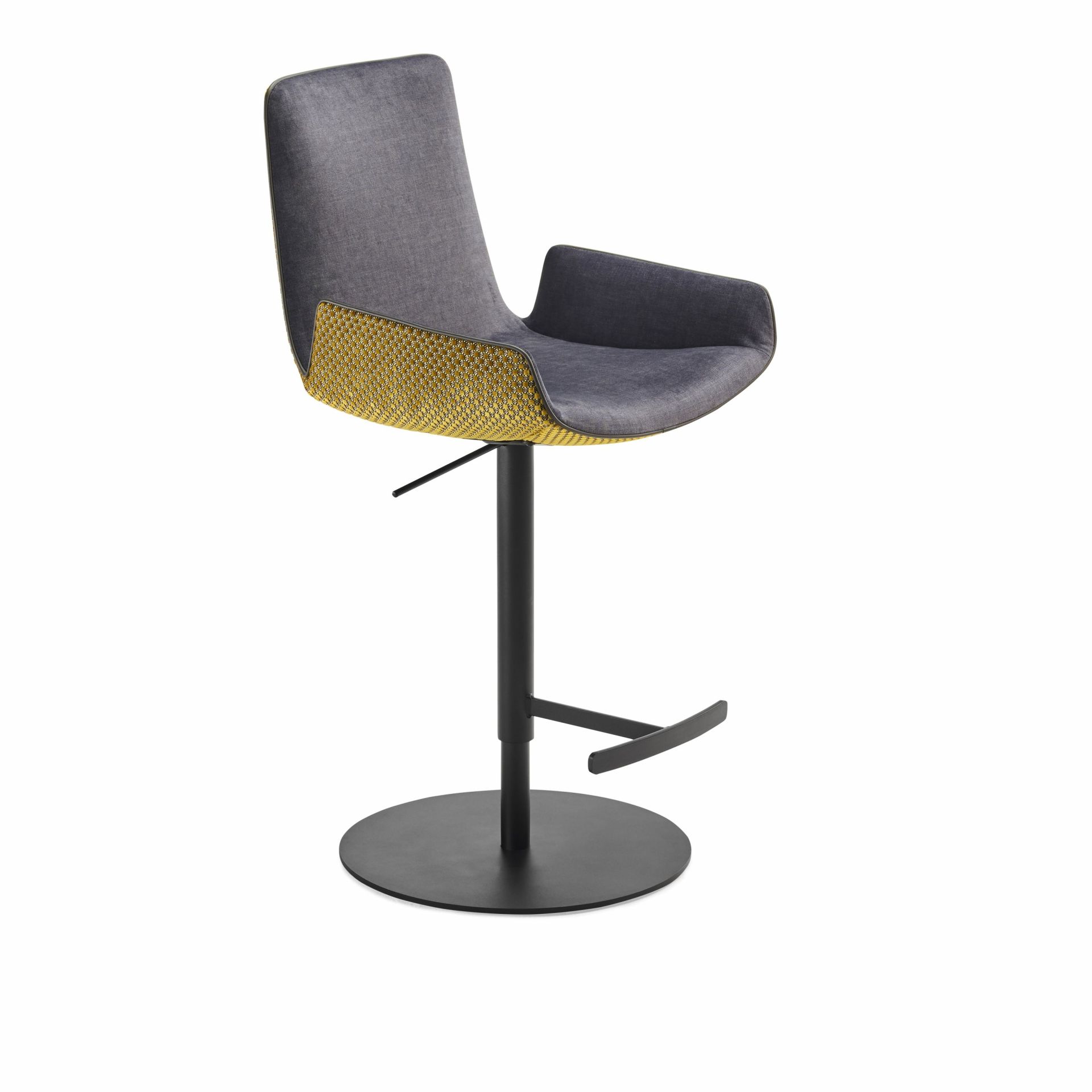Amelie Bar Armchair Low Armrests Freifrau Manufaktur