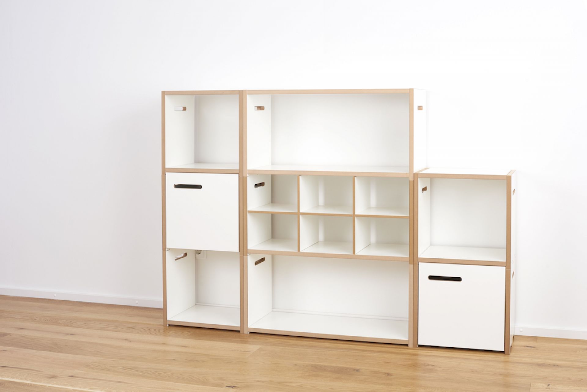 Tojo Halbstark Basic Module Low Shelf Series Tojo