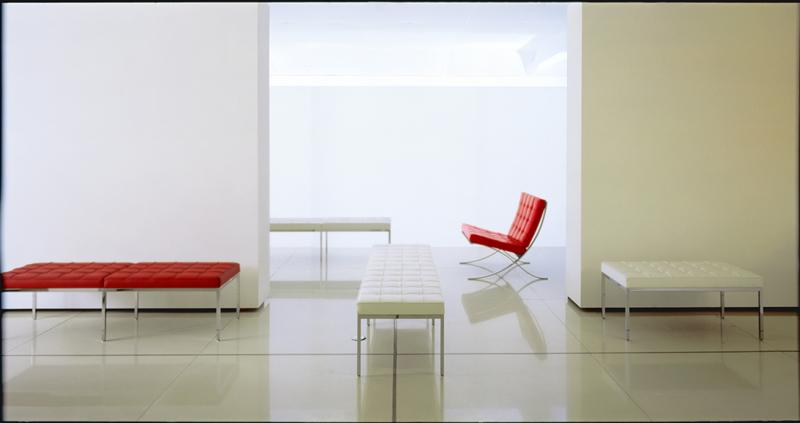 Barcelona Chair Relax Knoll International 