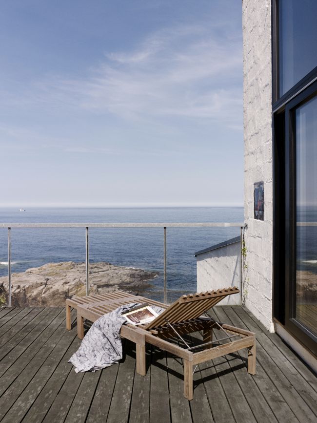 Riviera Sunbed Outdoor Skagerak by Fritz Hansen