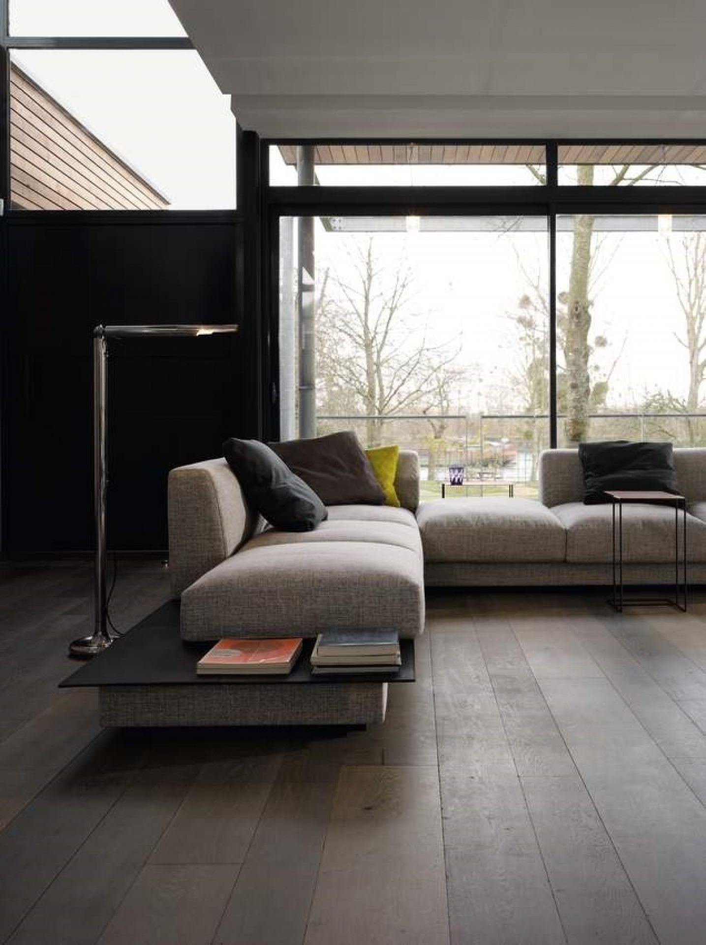 Oki Side table Walter Knoll