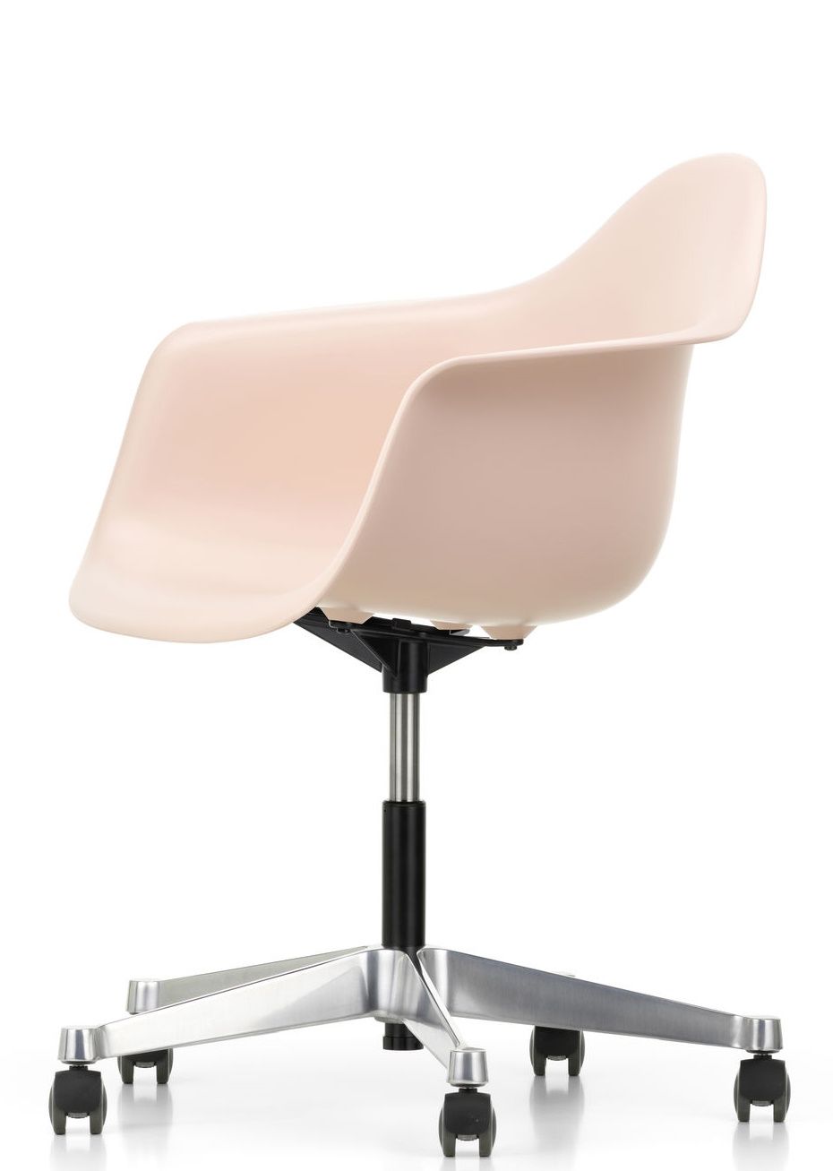 Eames Plastic Arm Chair PACC Chair Vitra