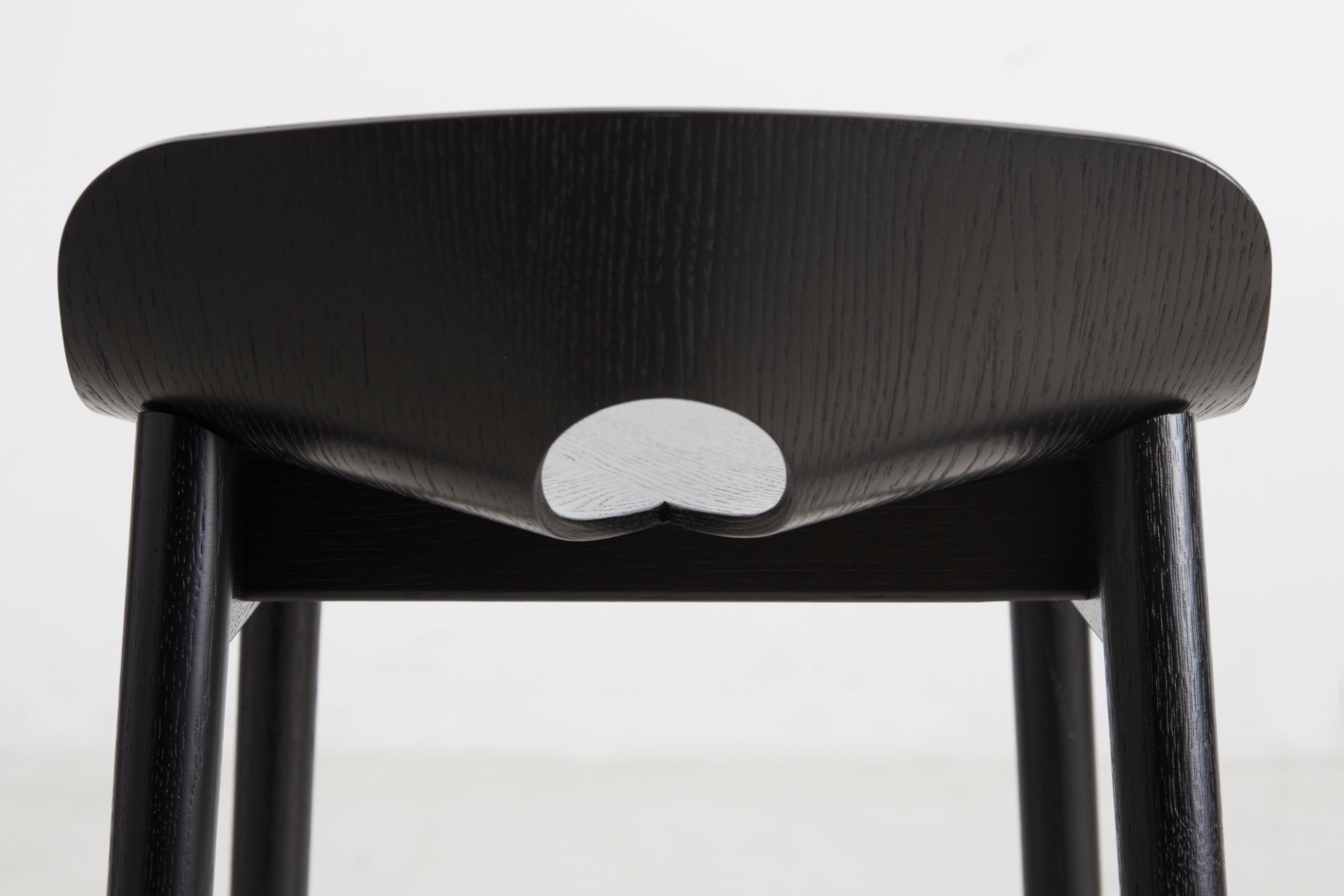 Mono Barstool Black Painted Ash Woud