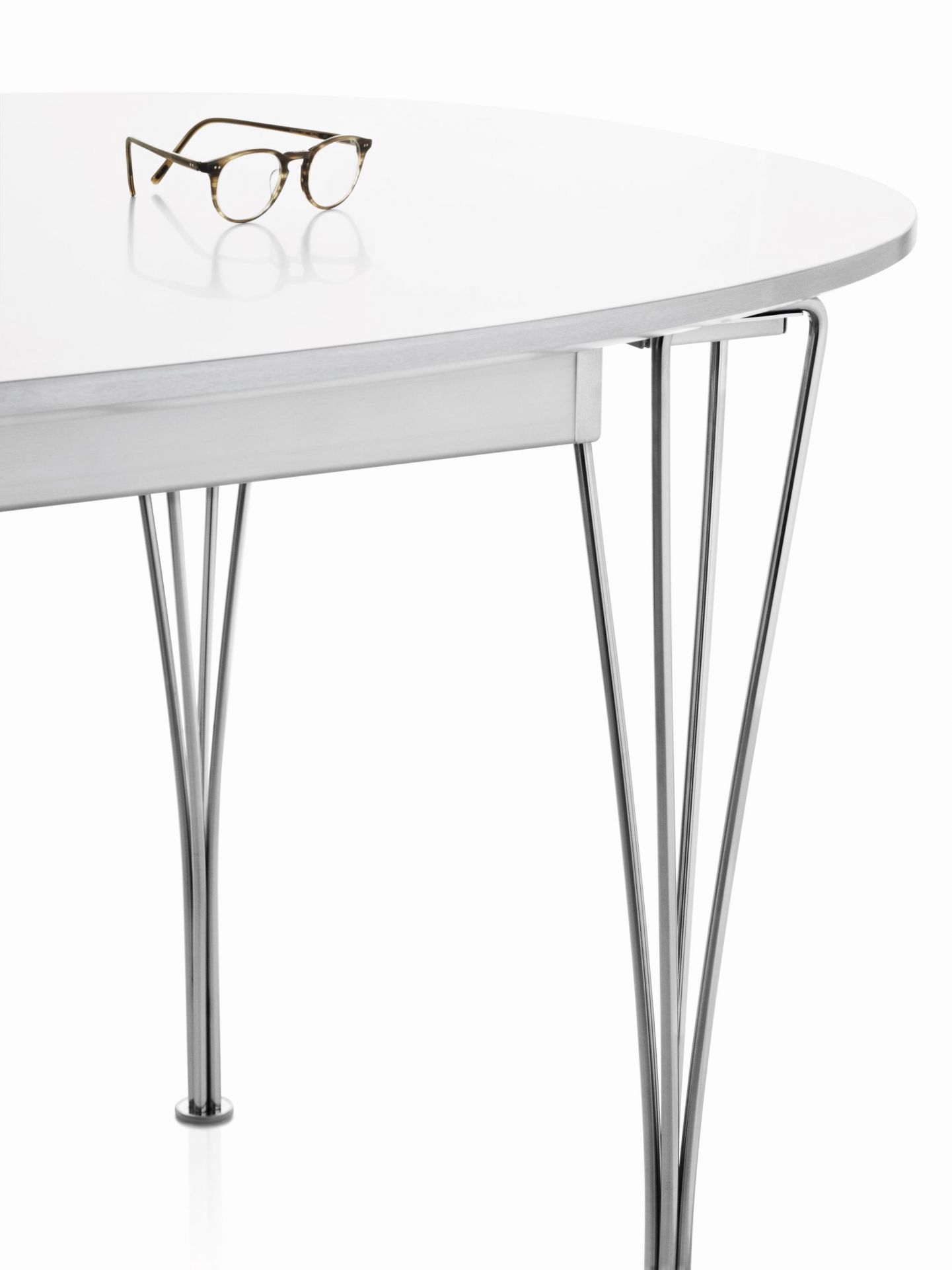 Table Series Super Elliptical Fritz Hansen