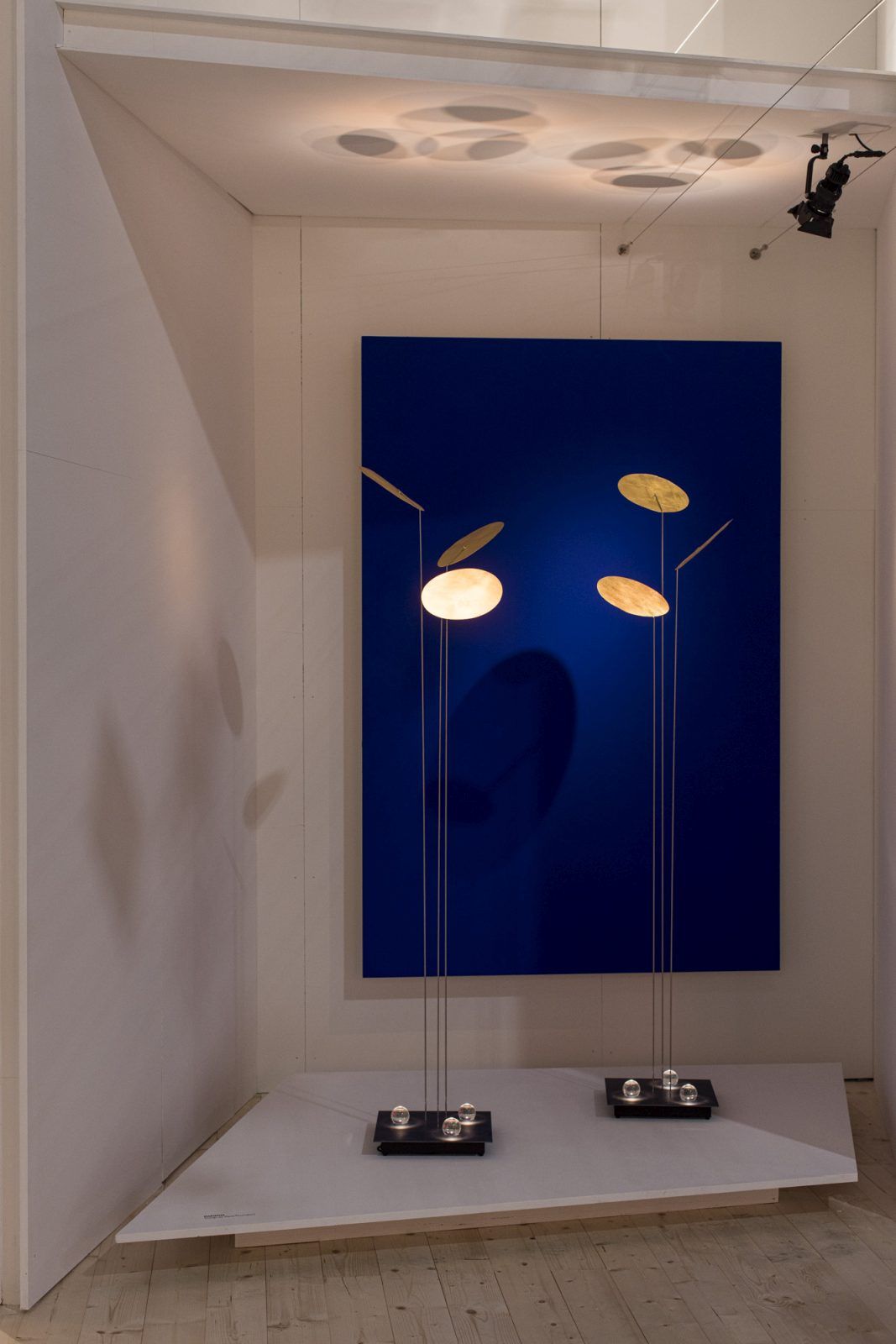 Nuunu Floor lamp Ingo Maurer