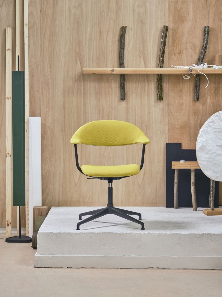 Mynt back and seat plastic office swivel chair Vitra