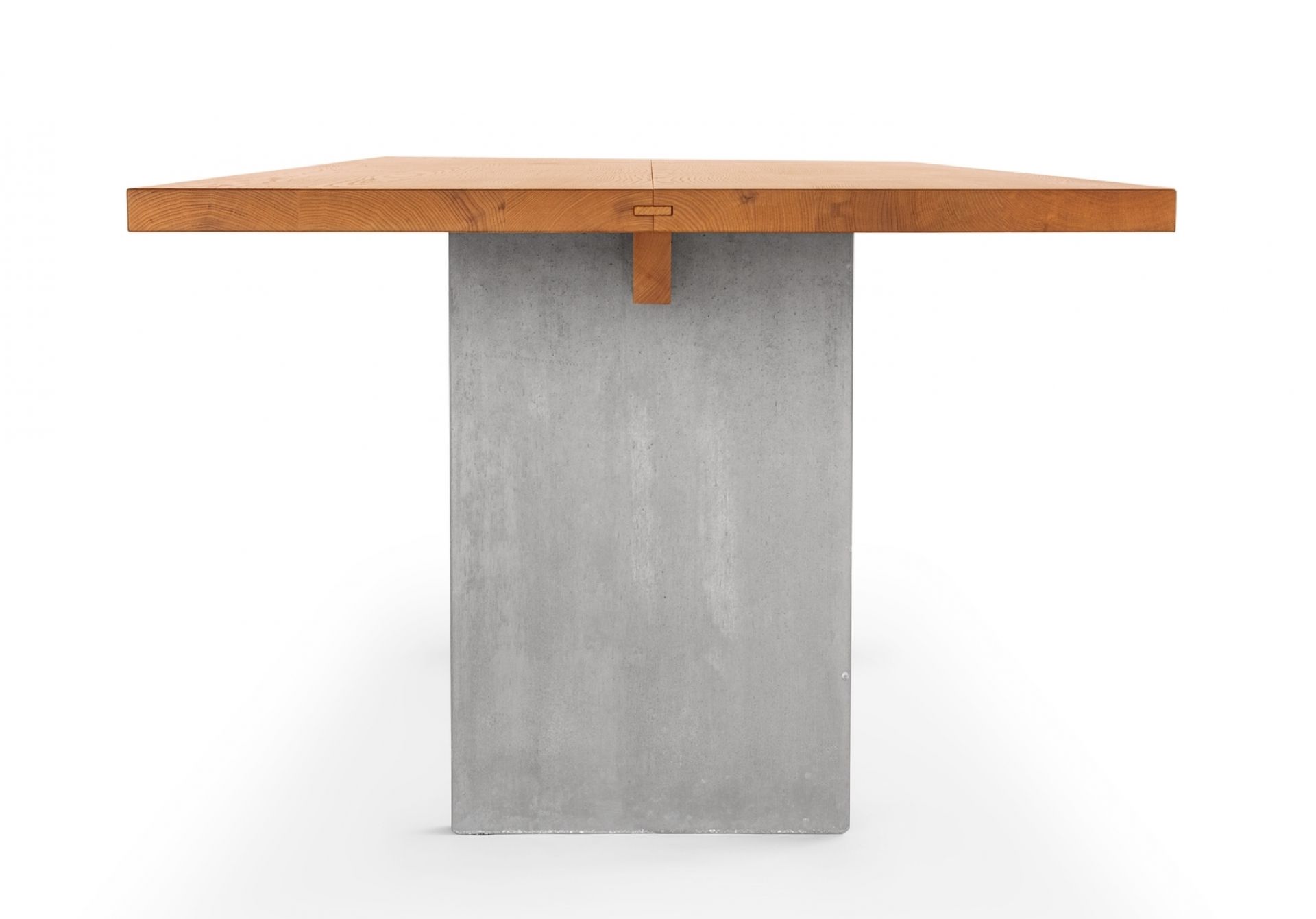 Henry extending table Girsberger
