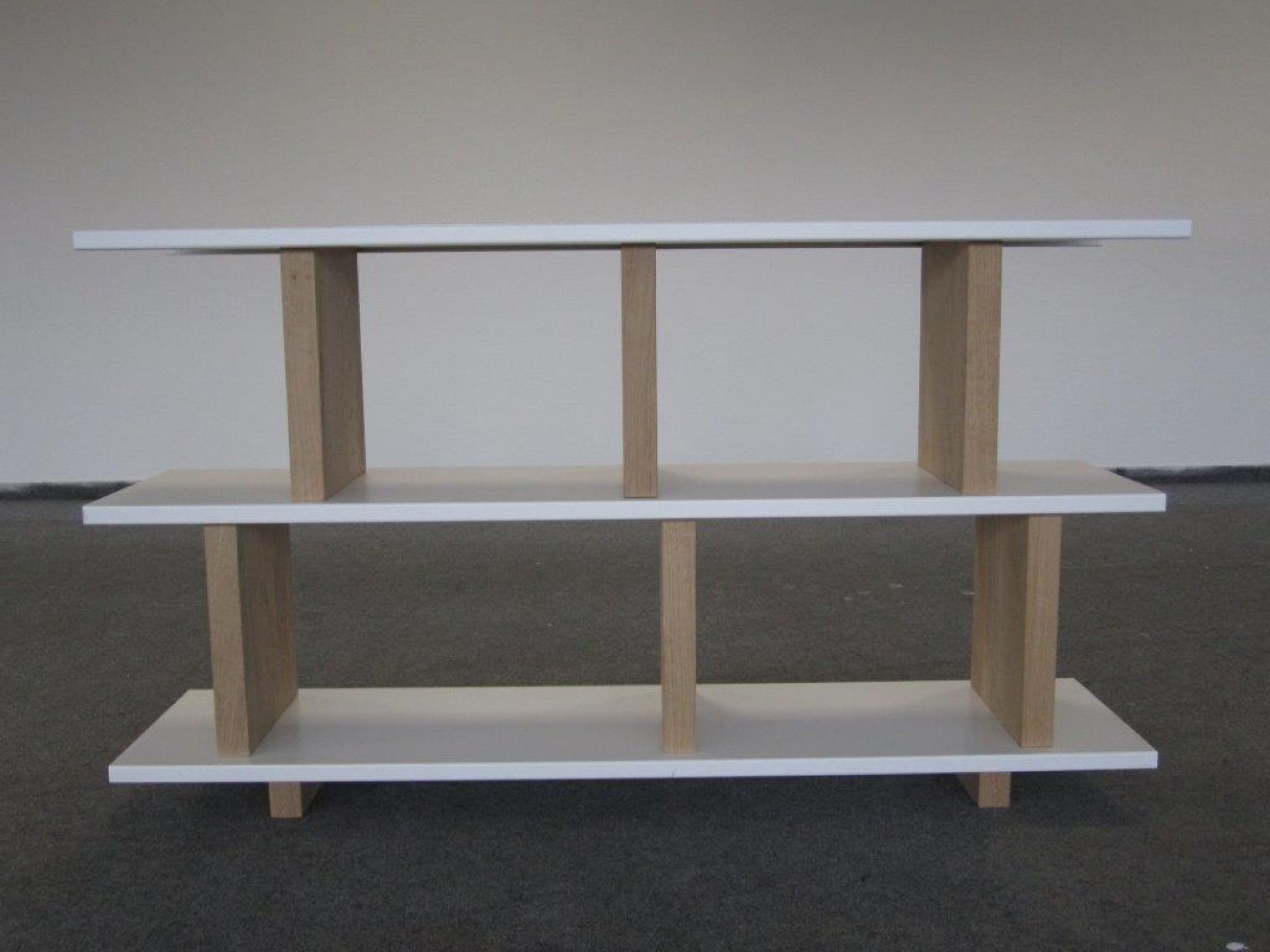 Dreh shelf add-on module Tojo