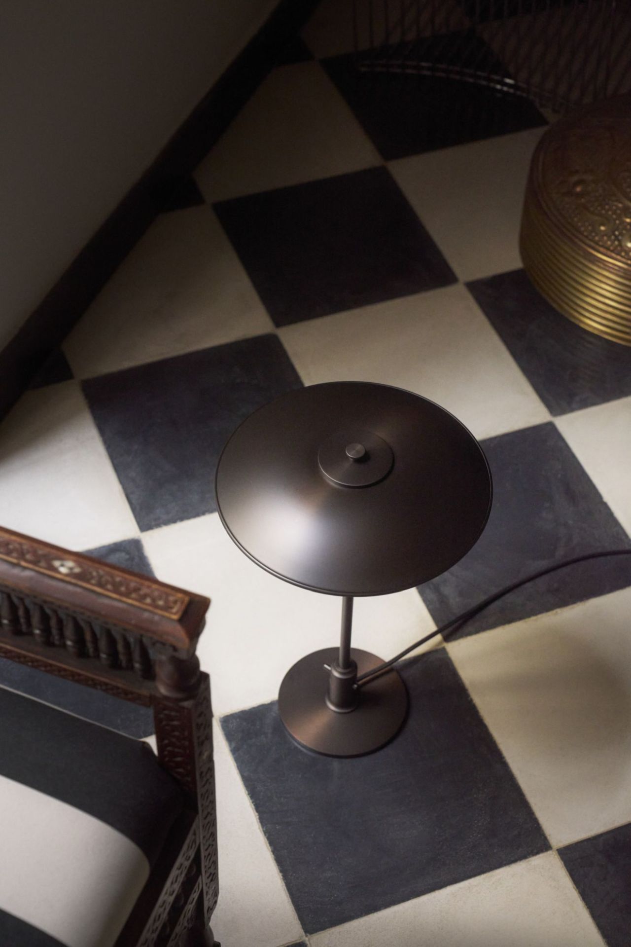 PH 3/2 Aged Brass Opal table lamp Louis Poulsen
