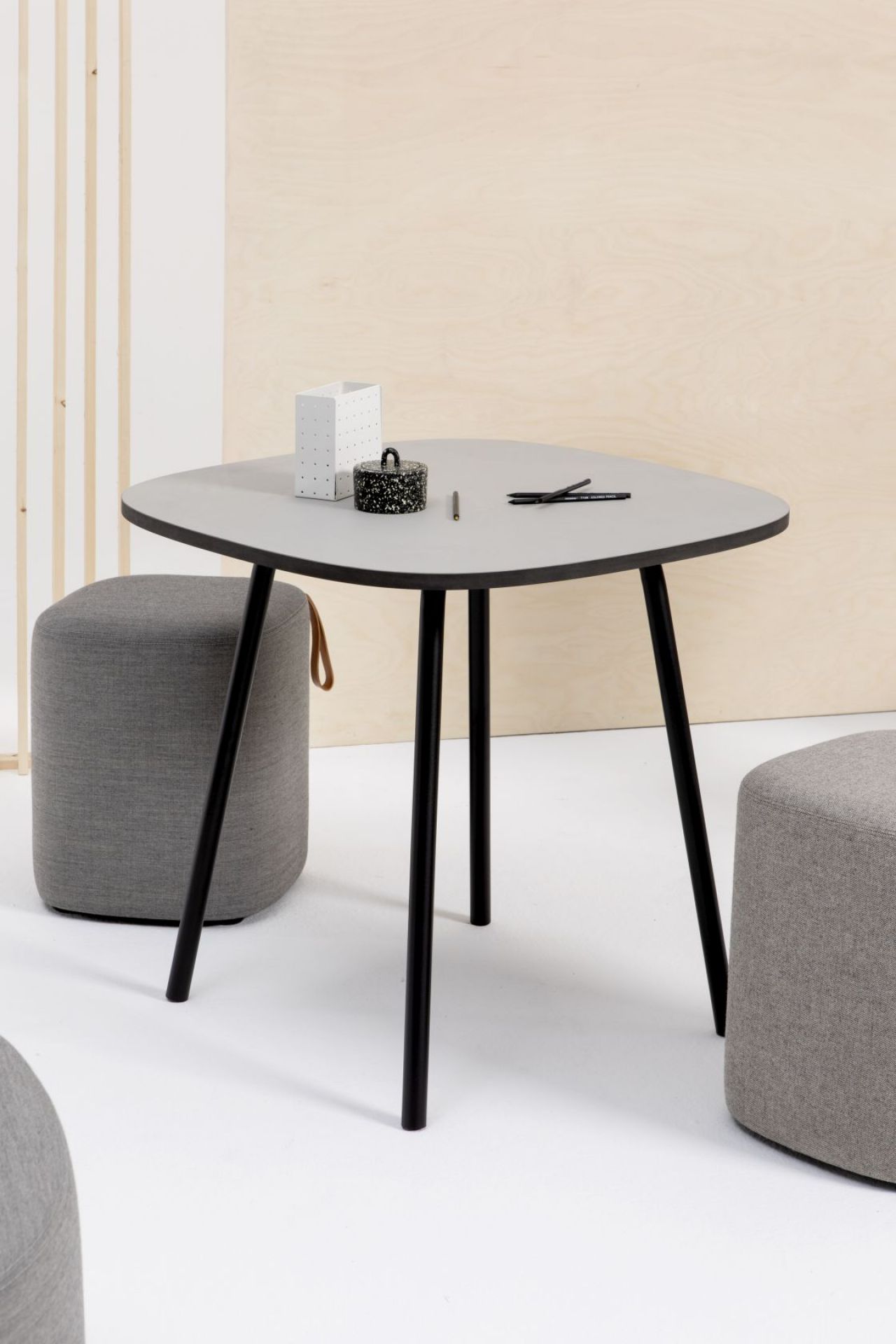  Pully Square Stool Cascando 