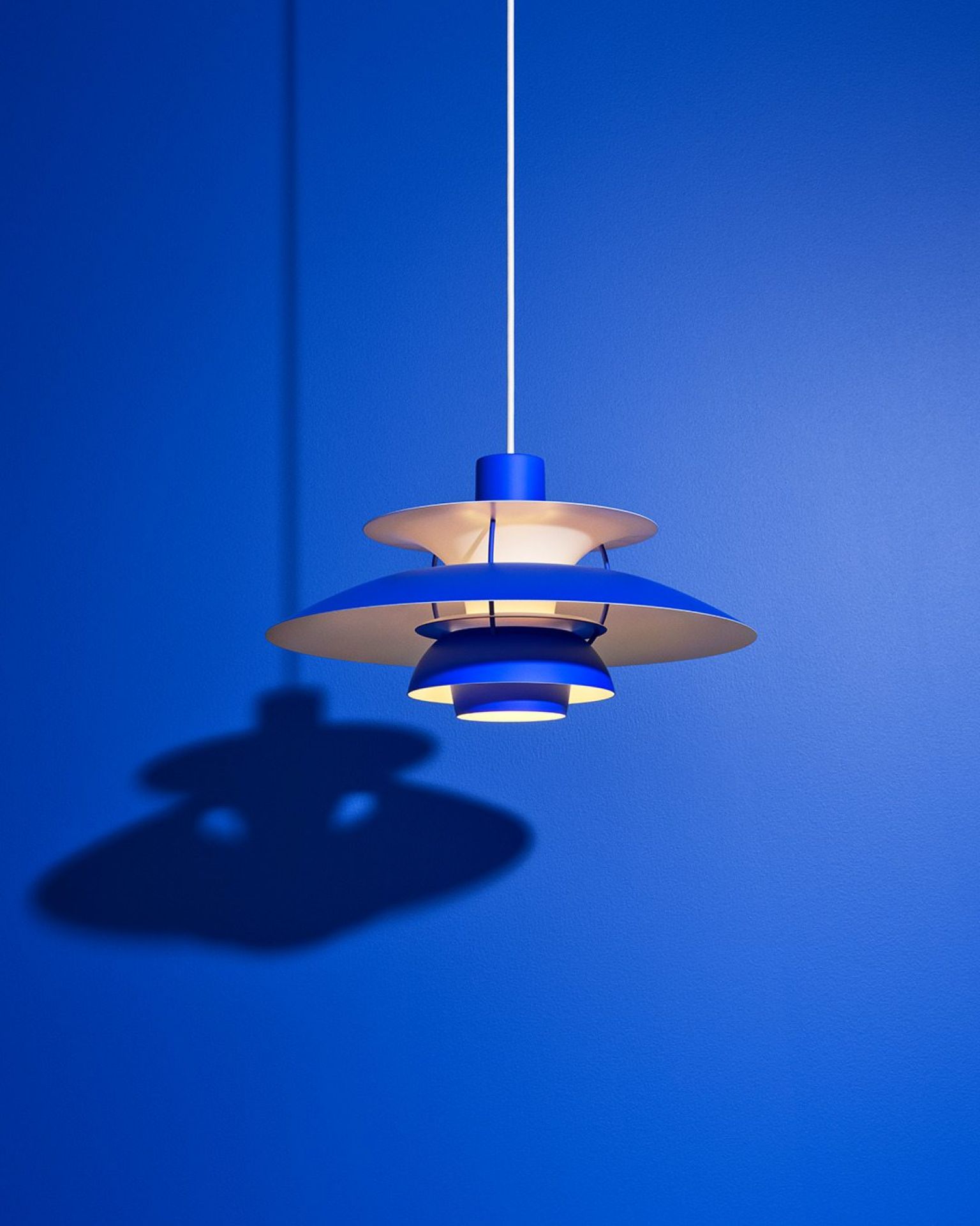 PH 5 Mini Monochrome Pendant light Louis Poulsen