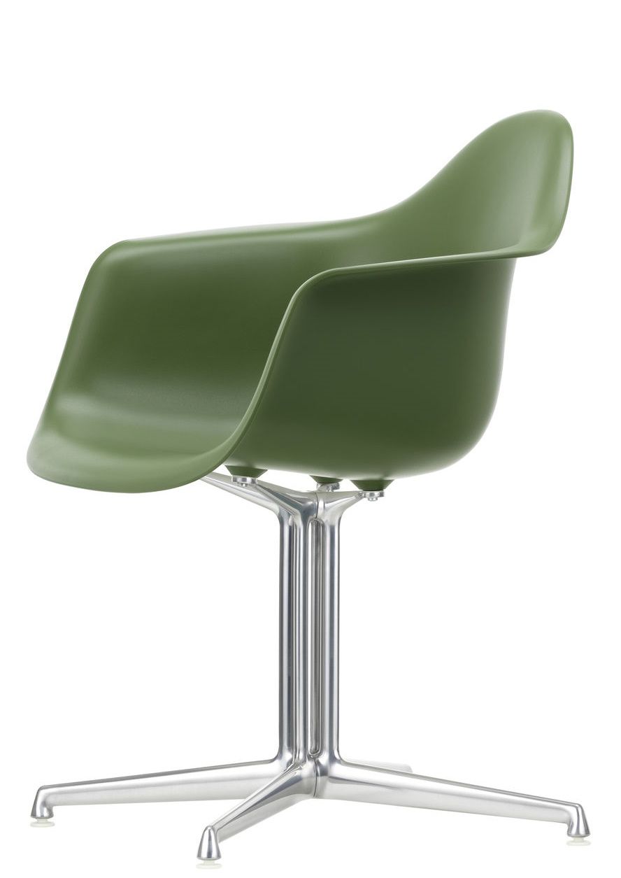 Eames Plastic Arm Chair DAL Chair Vitra