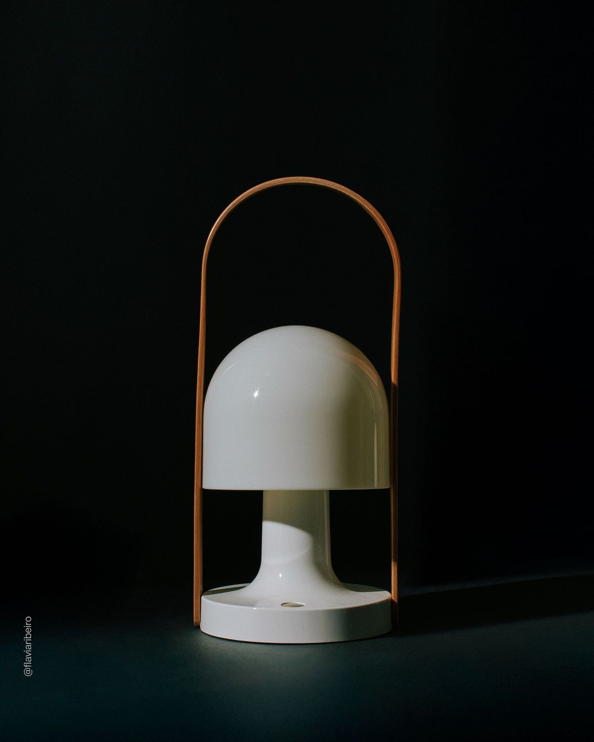 FollowMe table lamp / rechargeable lamp marset