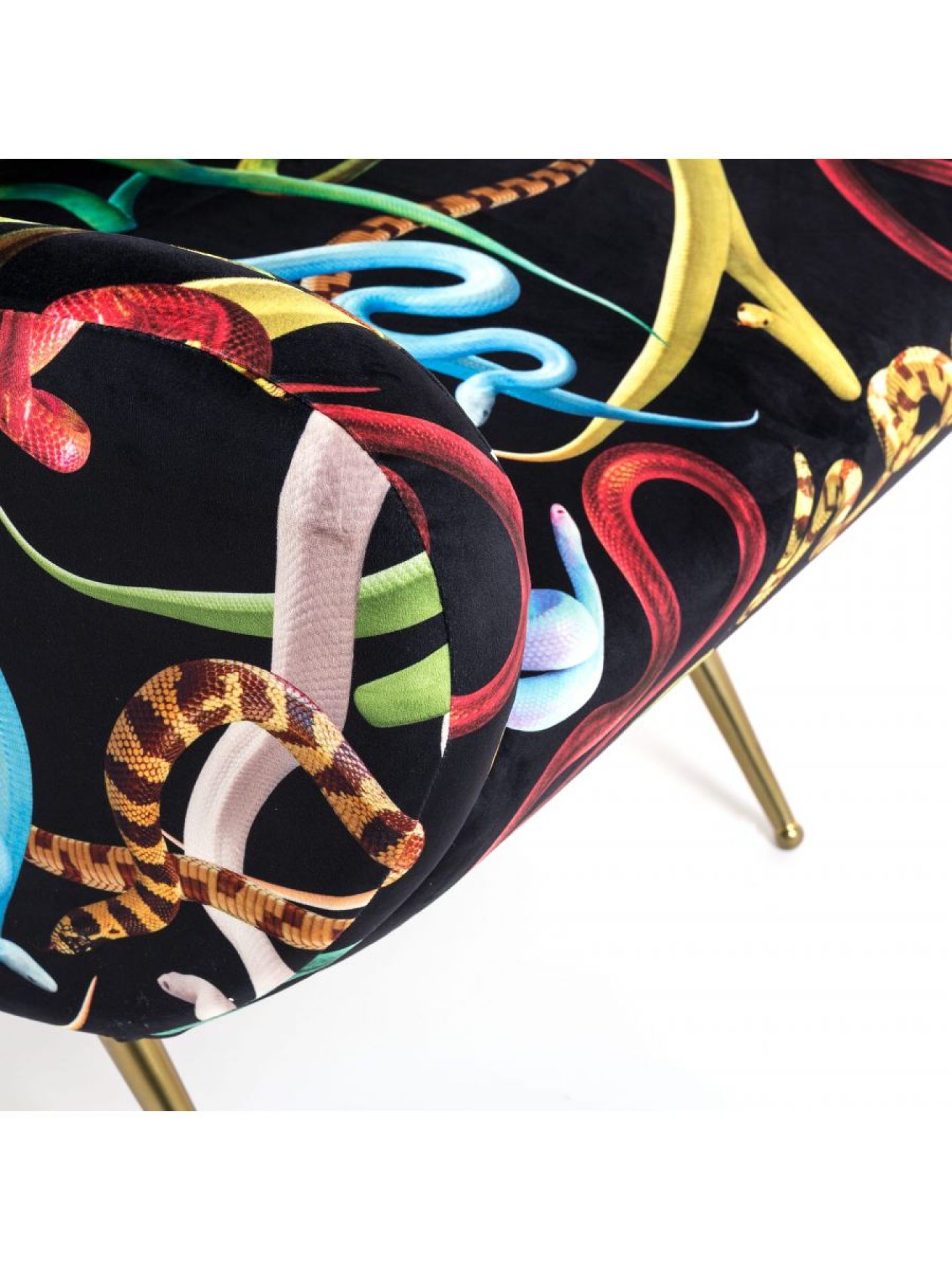 Toiletpaper armchair Snakes Seletti Toiletpaper armchair Snakes Seletti