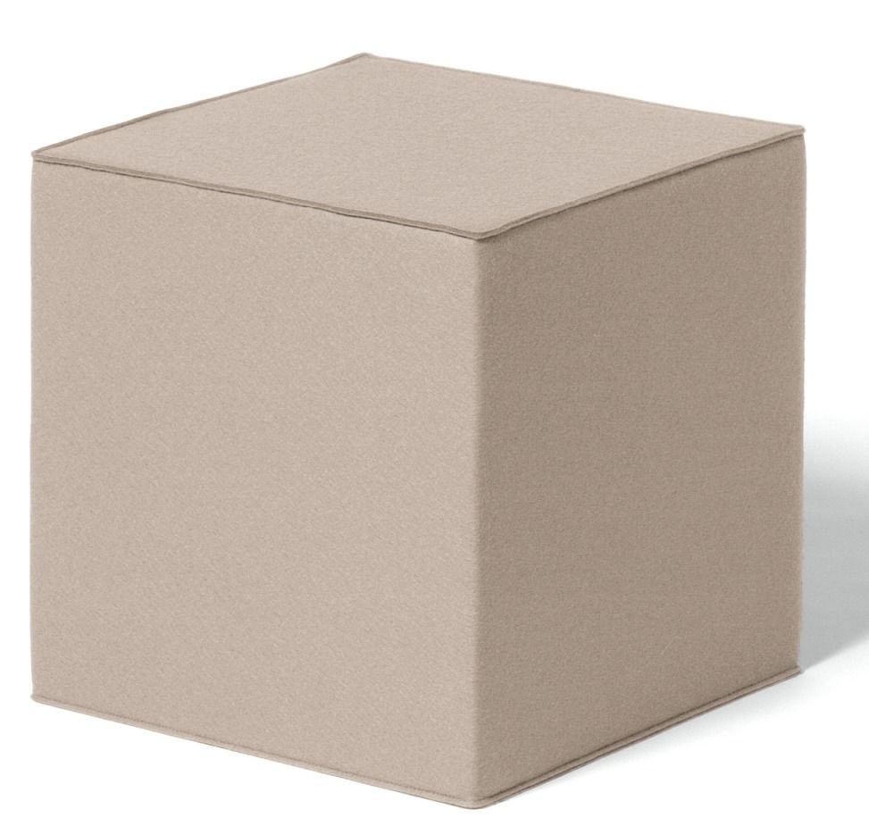 Quart seating Hey Sign
