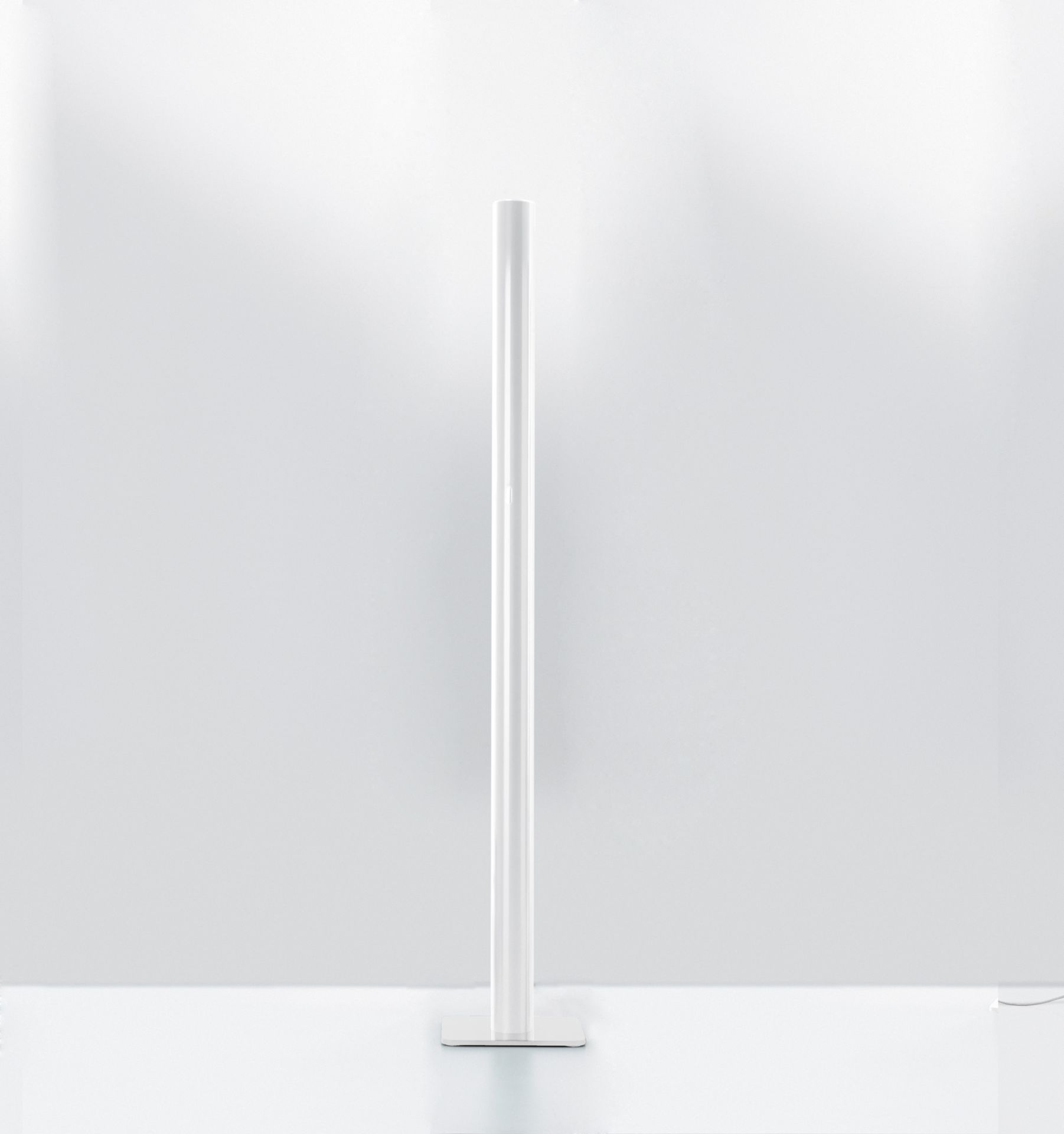 Ilio LED floor lamp Artemide