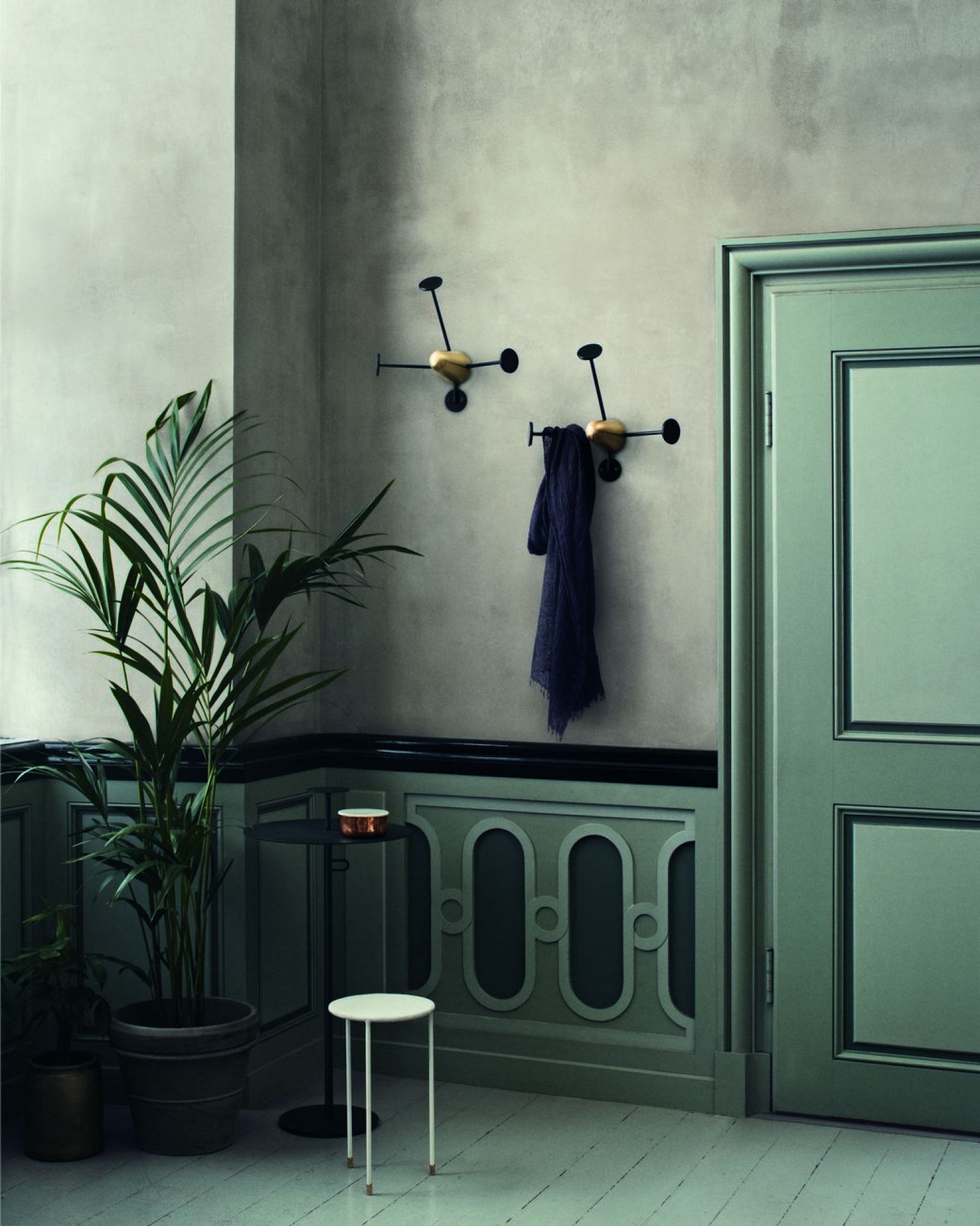 Matégot coat rack Gubi