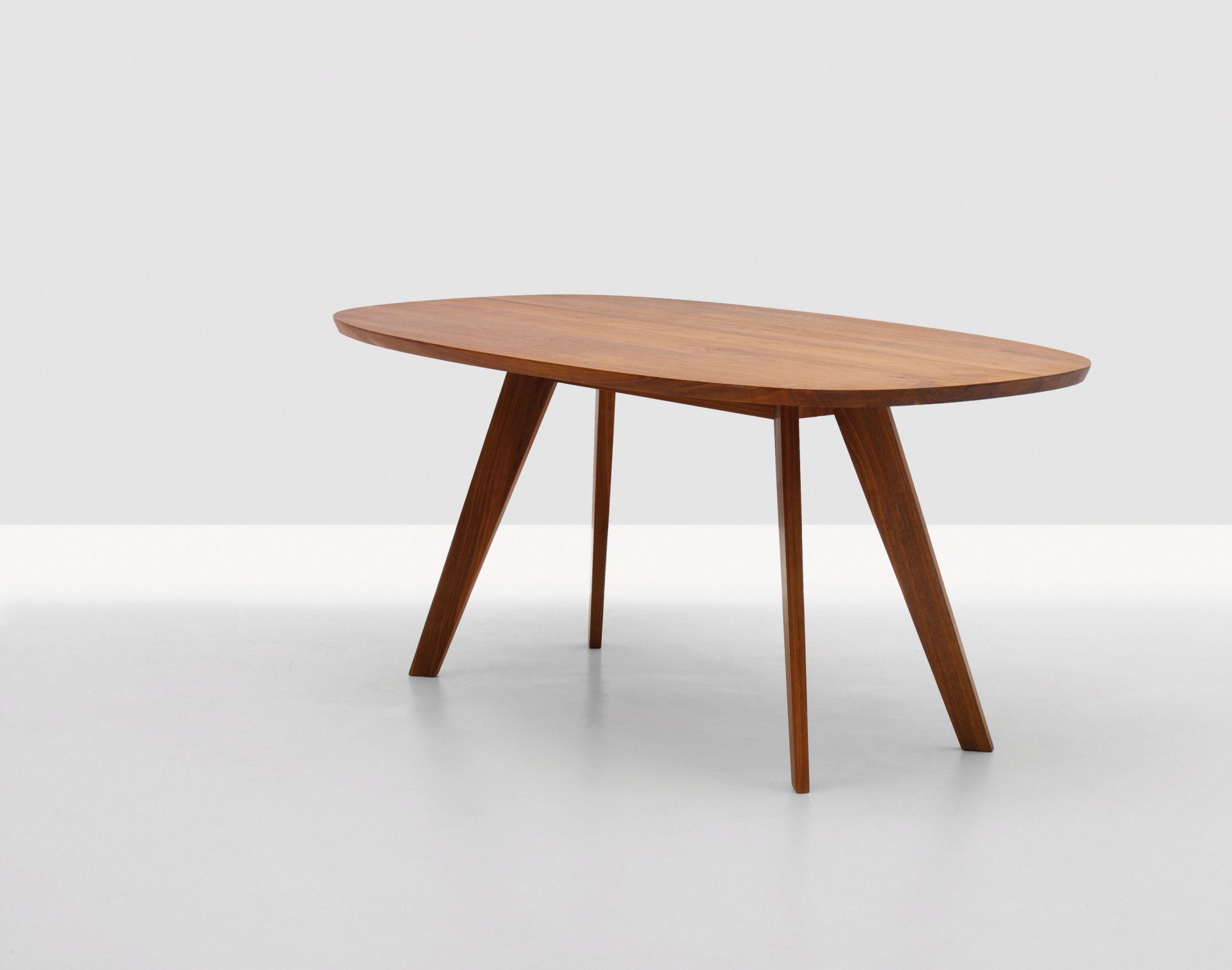 CENA table / dining table hyperelliptical period