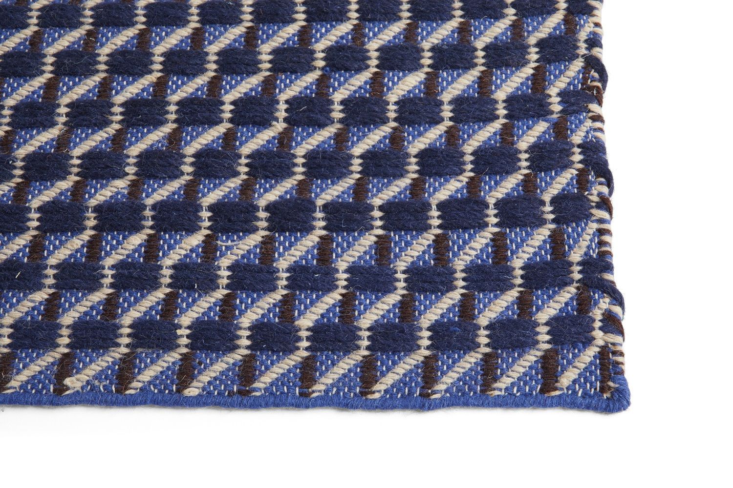 Channel Rug Blue-white Rug Hay