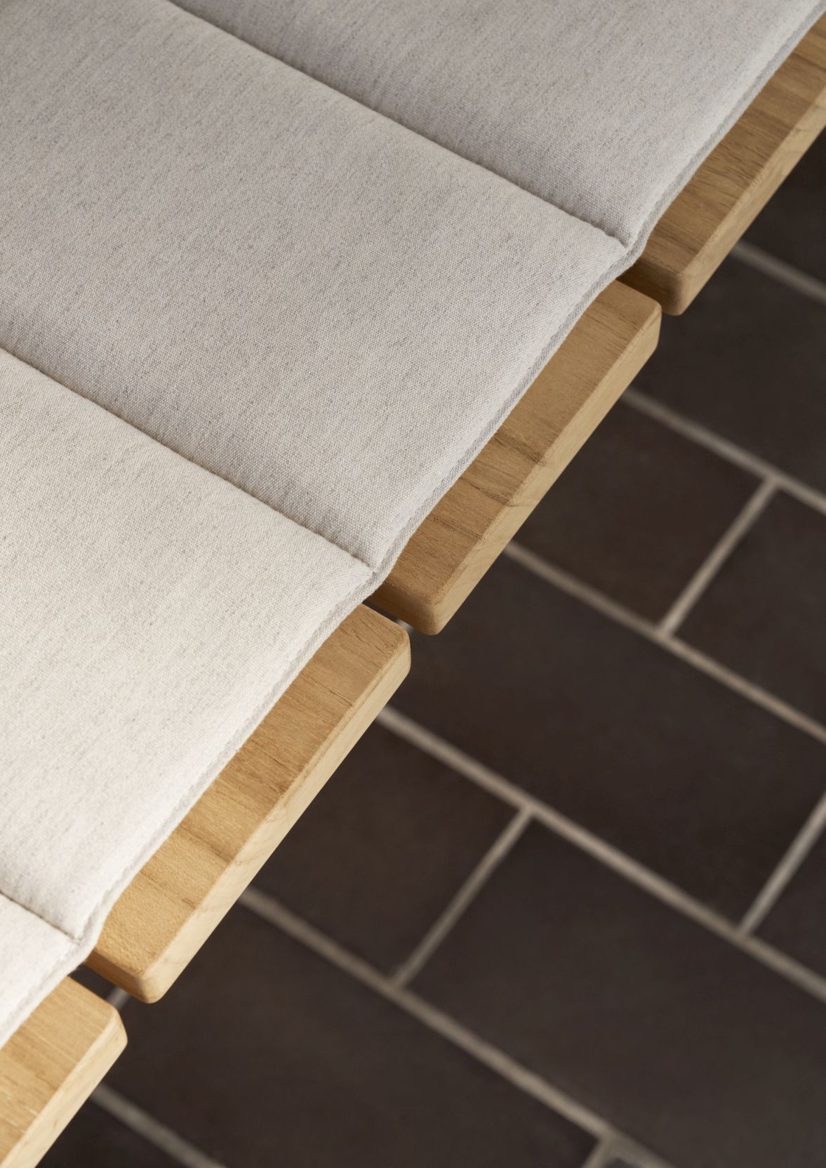 CU GL101 Timbur Cushion for GL101 bench Outdoor Carl Hansen & Søn
