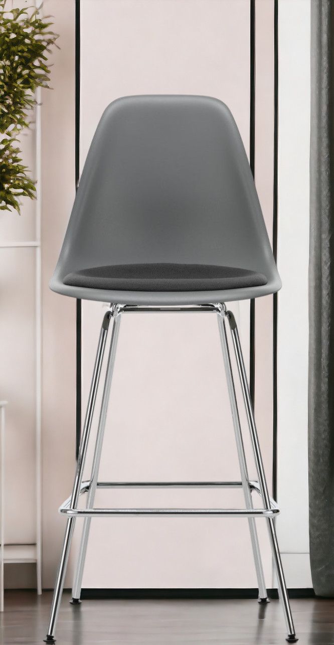 Eames Plastic Bar Stool Medium with seat cushion Vitra