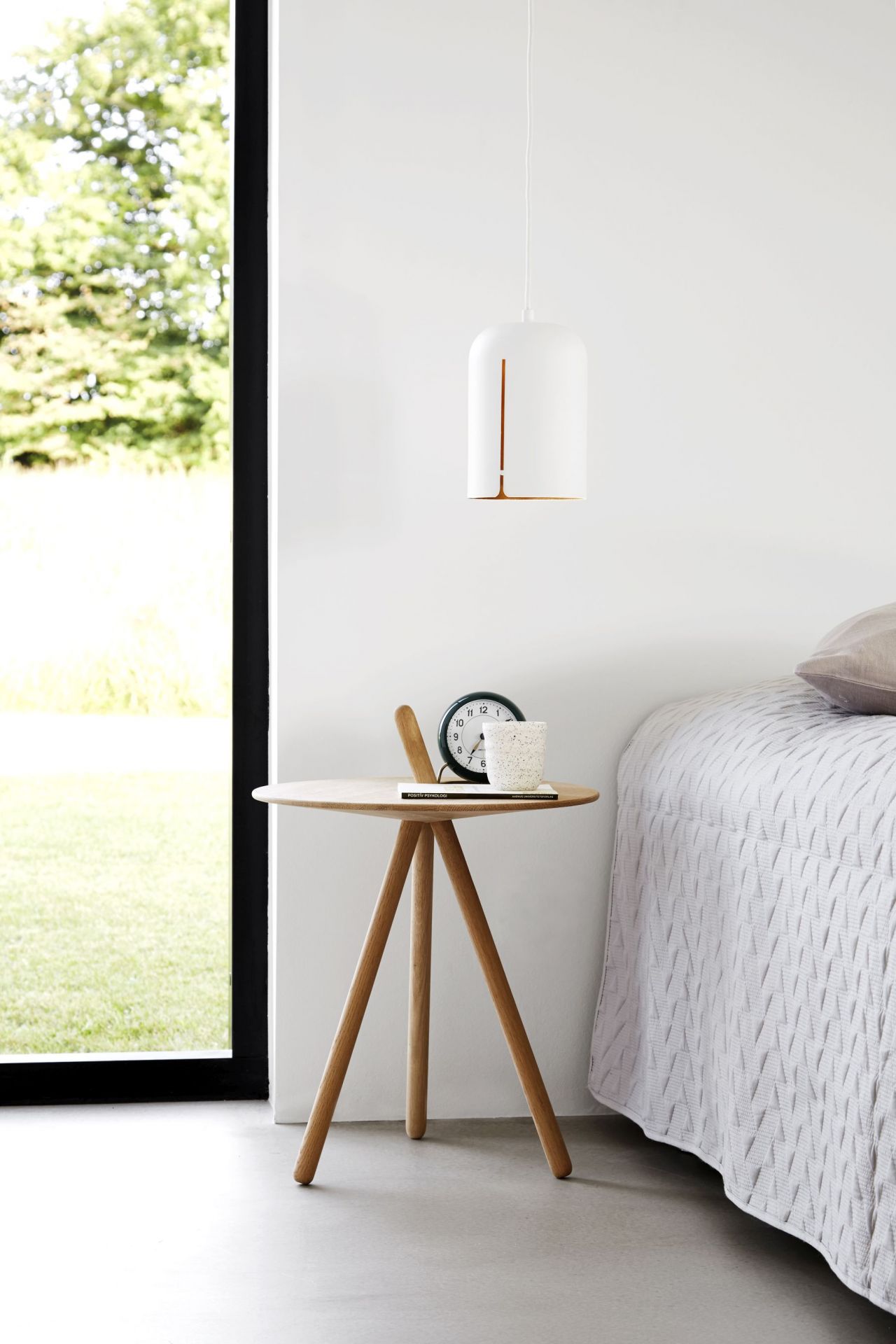 Come Here Side Table Woud