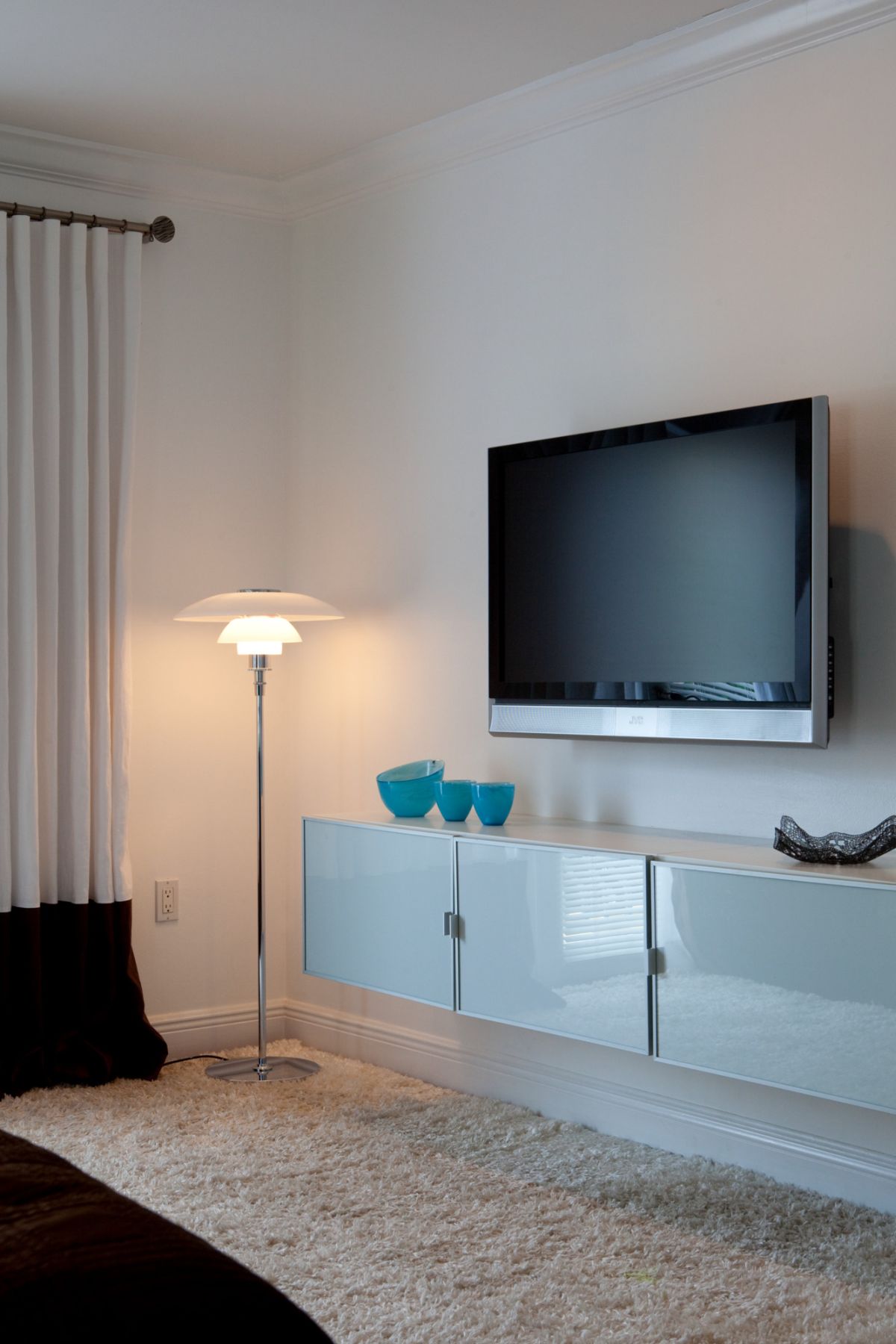 PH 4 1/2 - 3 1/2 Glass floor lamp Louis Poulsen