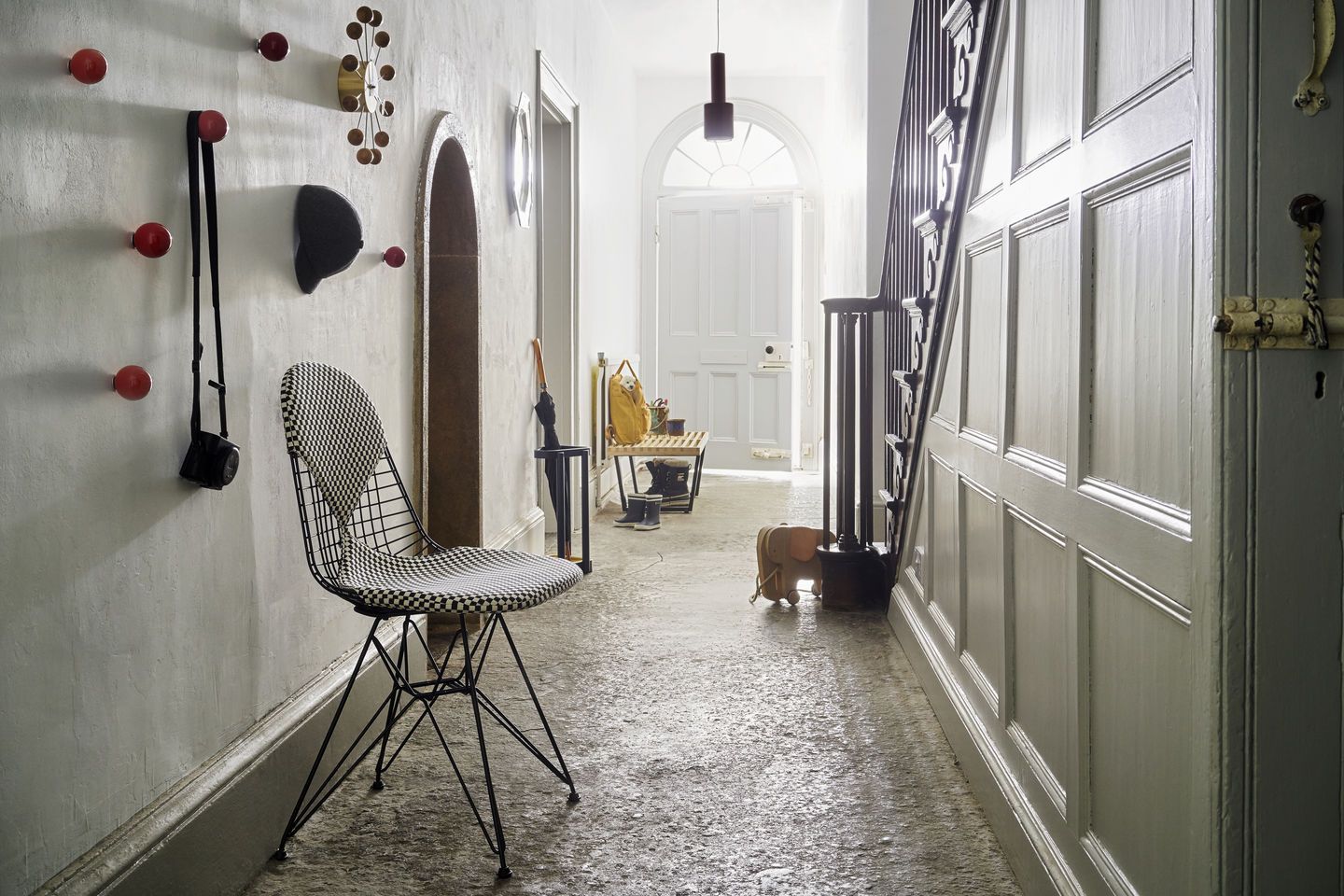 DKR-2 Wire Chair with seat and back cushion Vitra