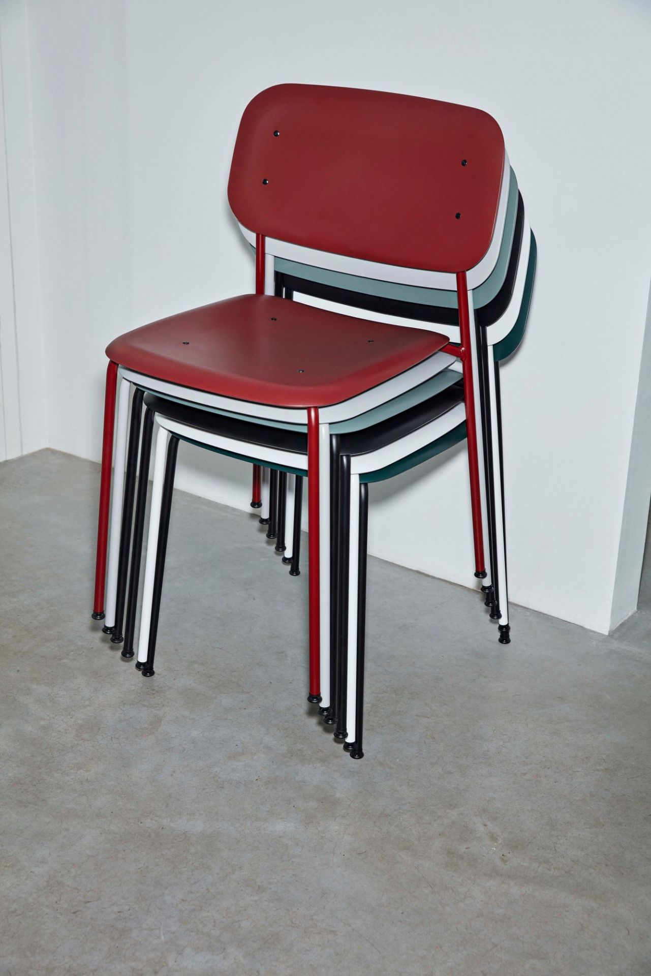 Soft Edge 45 Chair Black - Fall red Hay Soft Edge 45 Chair Black - Fall red Hay