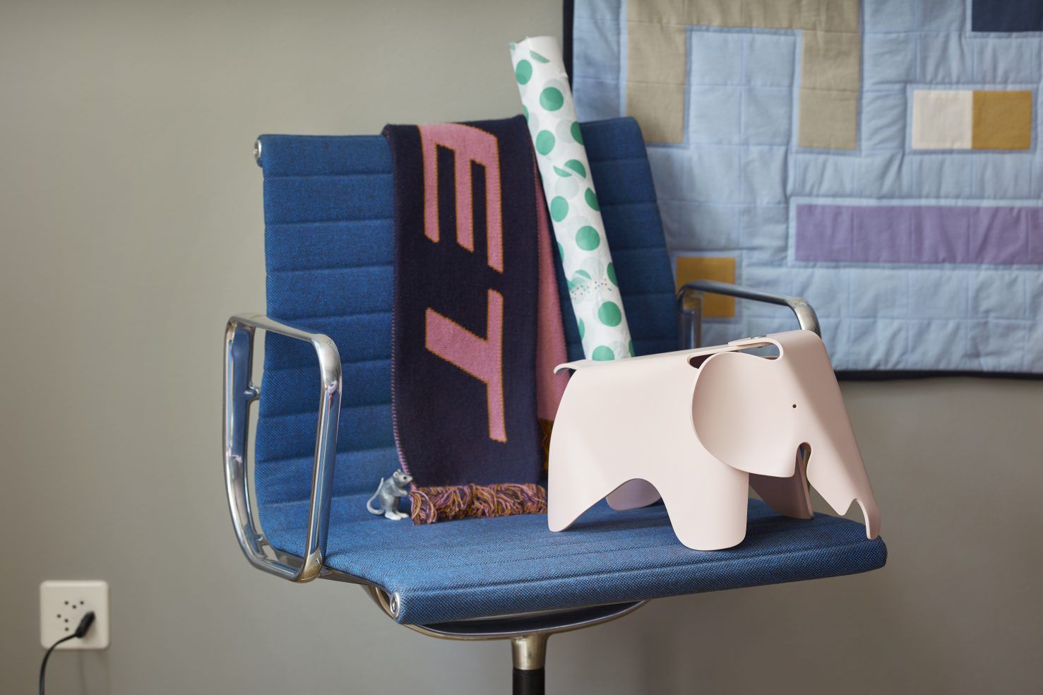 Eames Elephant small Vitra
