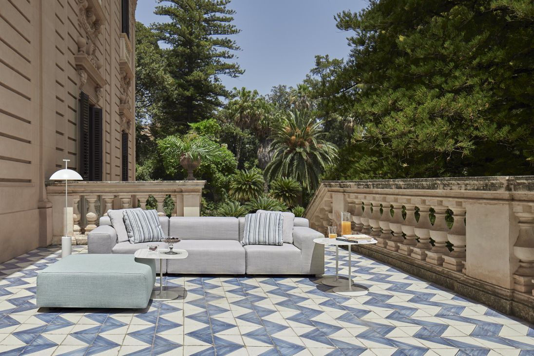 Plastics Outdoor Two-Seater Kartell