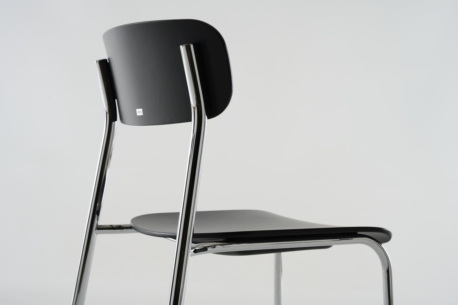 S 243 / S243 Tubular steel chair Thonet