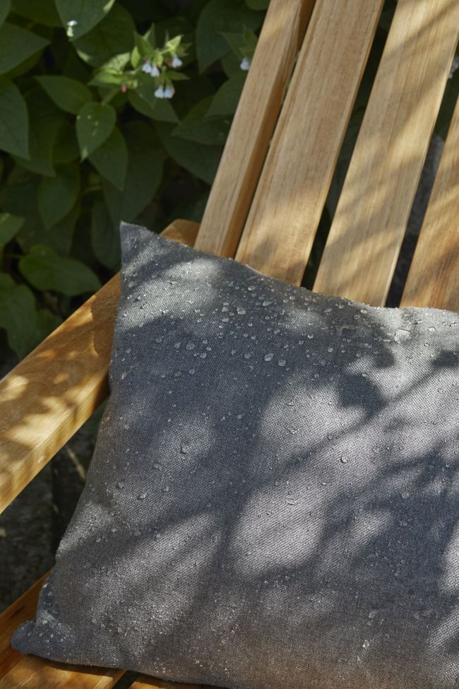 Between Lines Deck Chair Outdoor Skagerak by Fritz Hansen