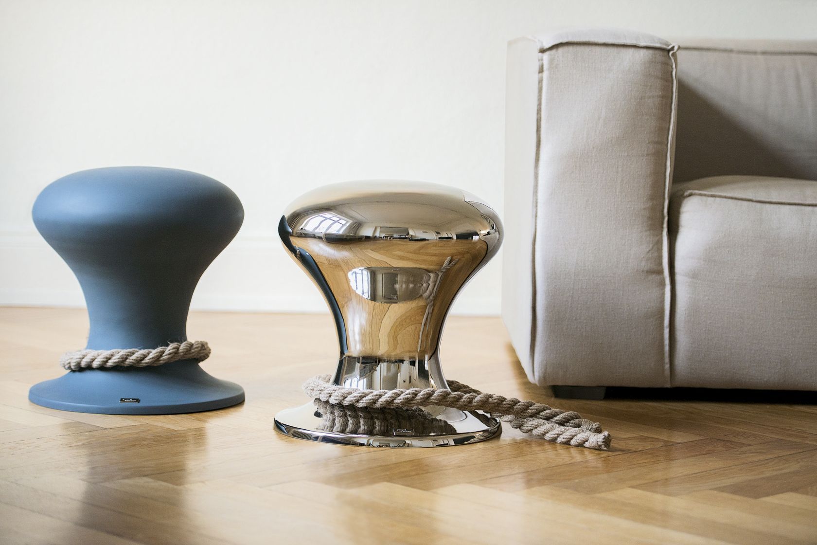 Hamburger Stool polished Philippi 