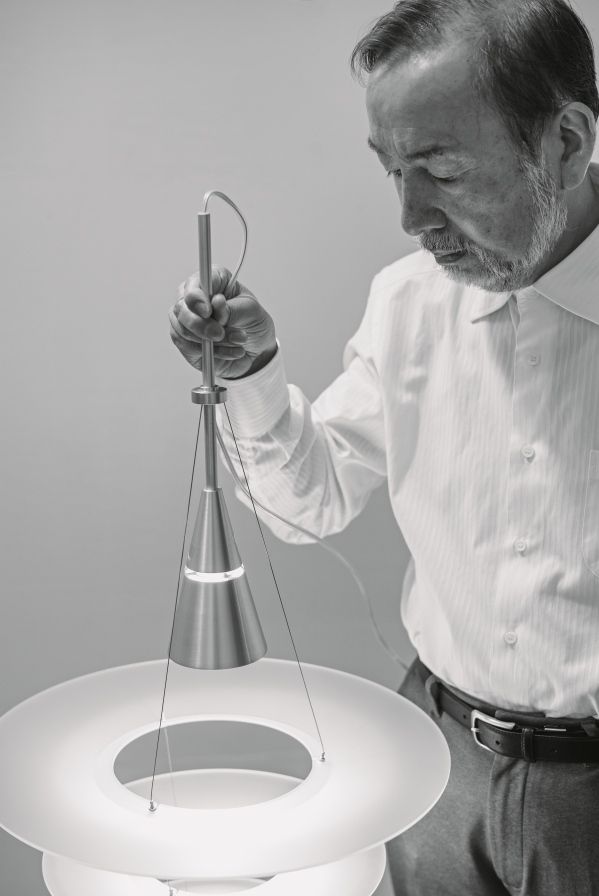 Enigma 425/545 Pendant light Louis Poulsen