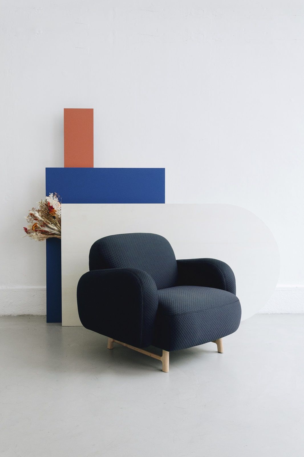 Auguste Armchair Hartô