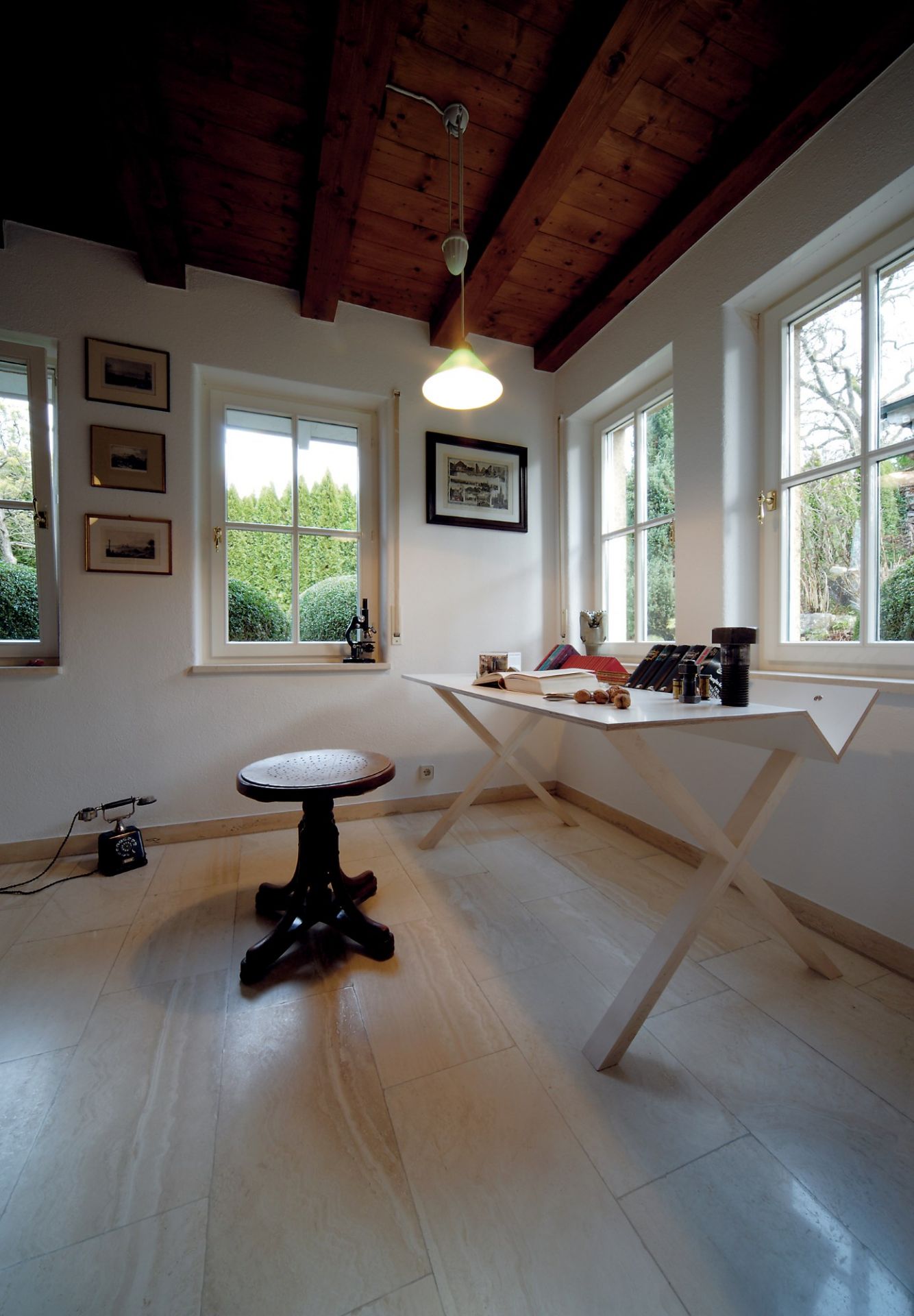 Kant desk Nils Holger Moormann