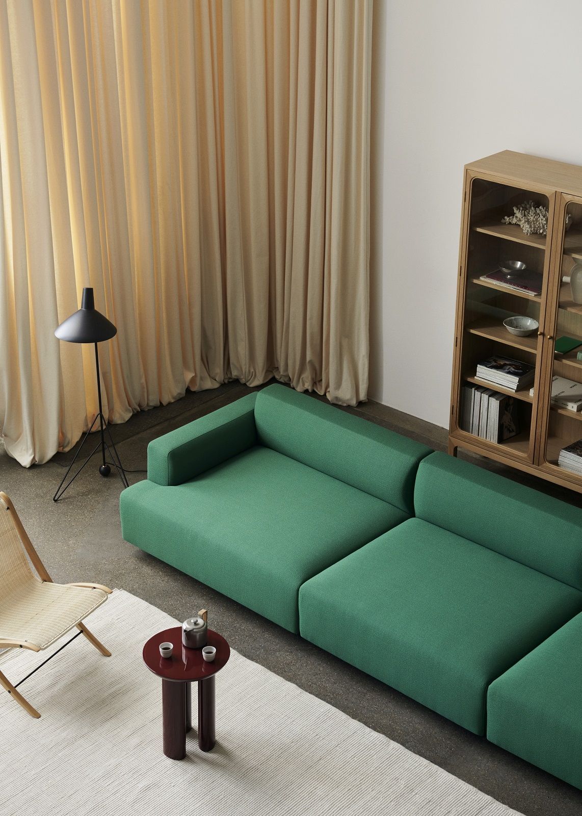 Tripod HM8 Floor lamp AndTradition