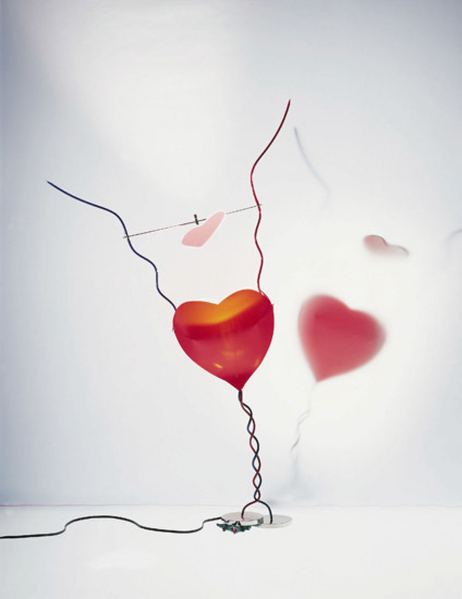 One From the Heart table lamp Ingo Maurer