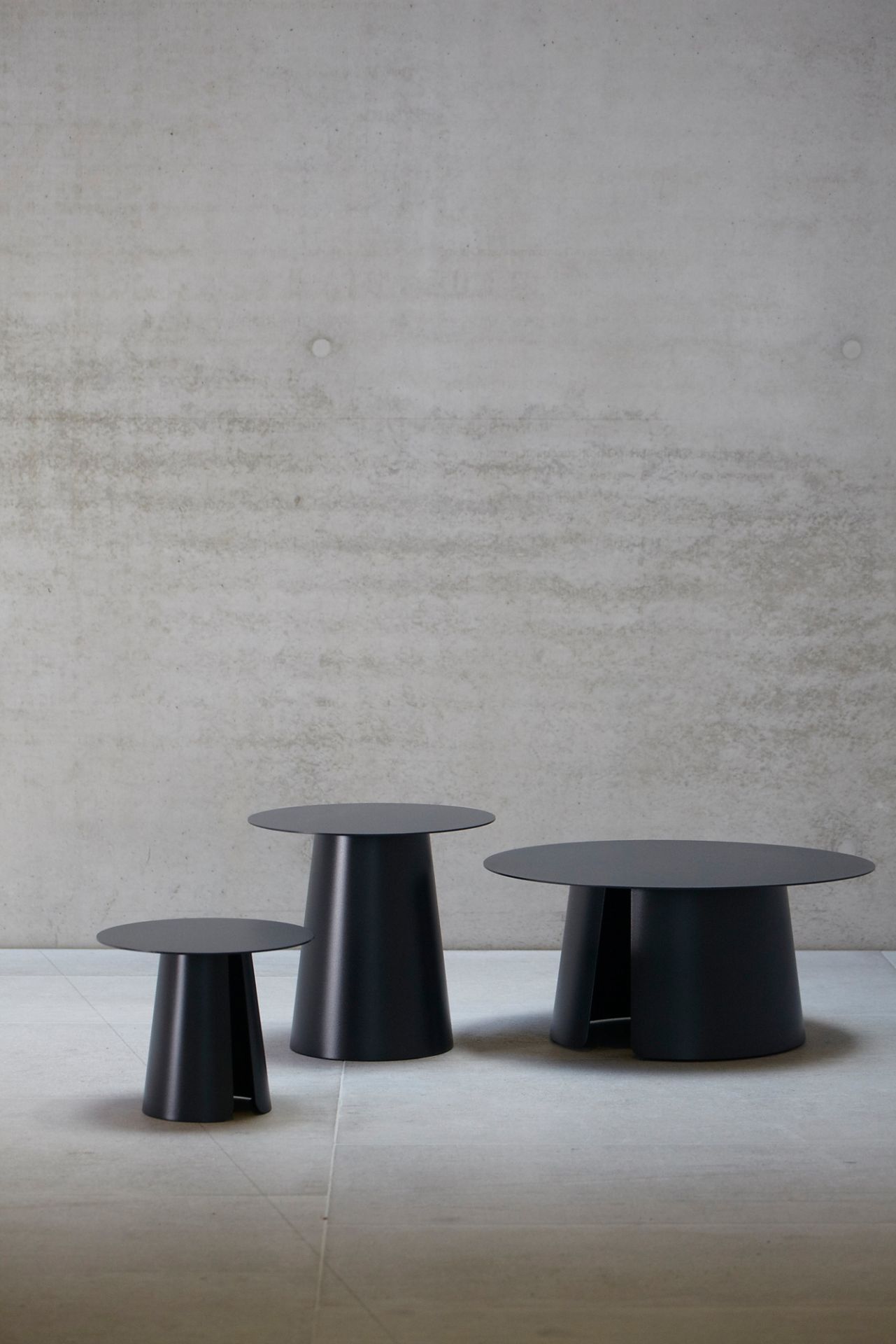 Feel Side Table White Ø40 Jan Kurtz