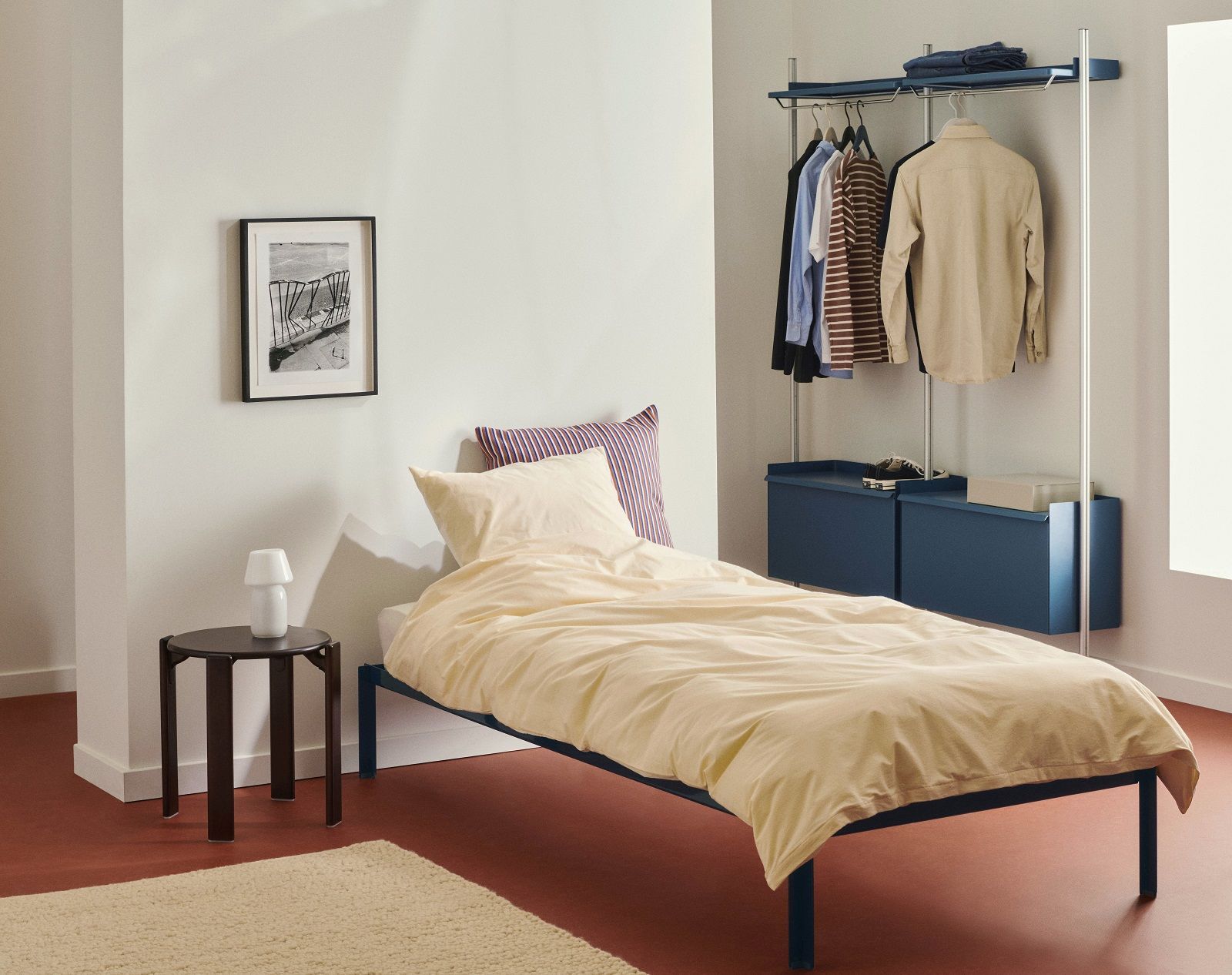 Pier System 1002 2 Column Shelf / Wardrobe Hay 